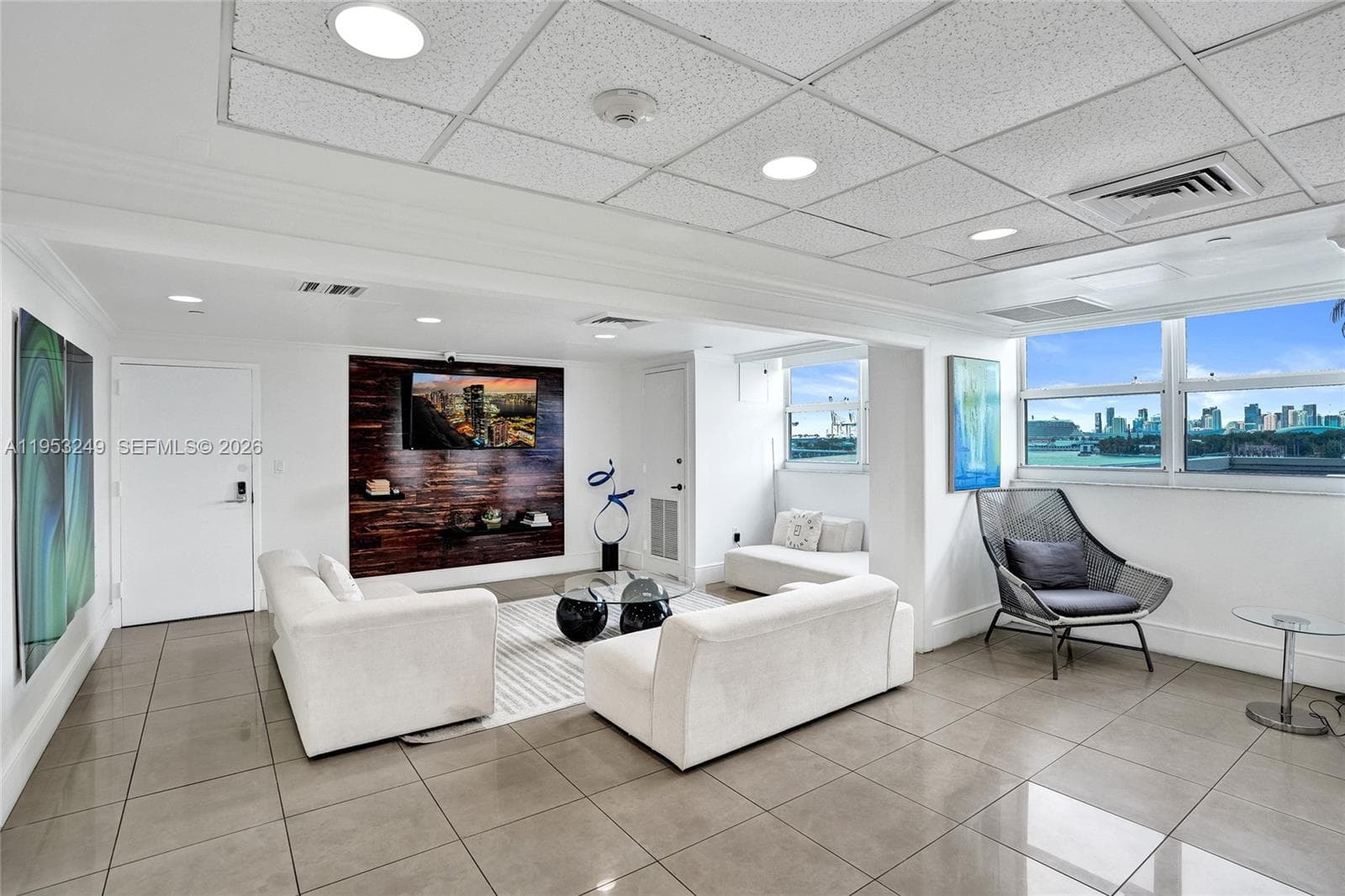 A11953249 — Miami Beach — 48
