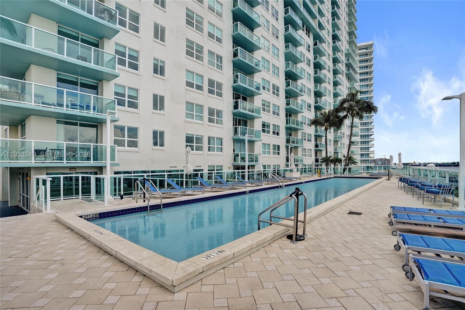 A11953249 — Miami Beach — 40
