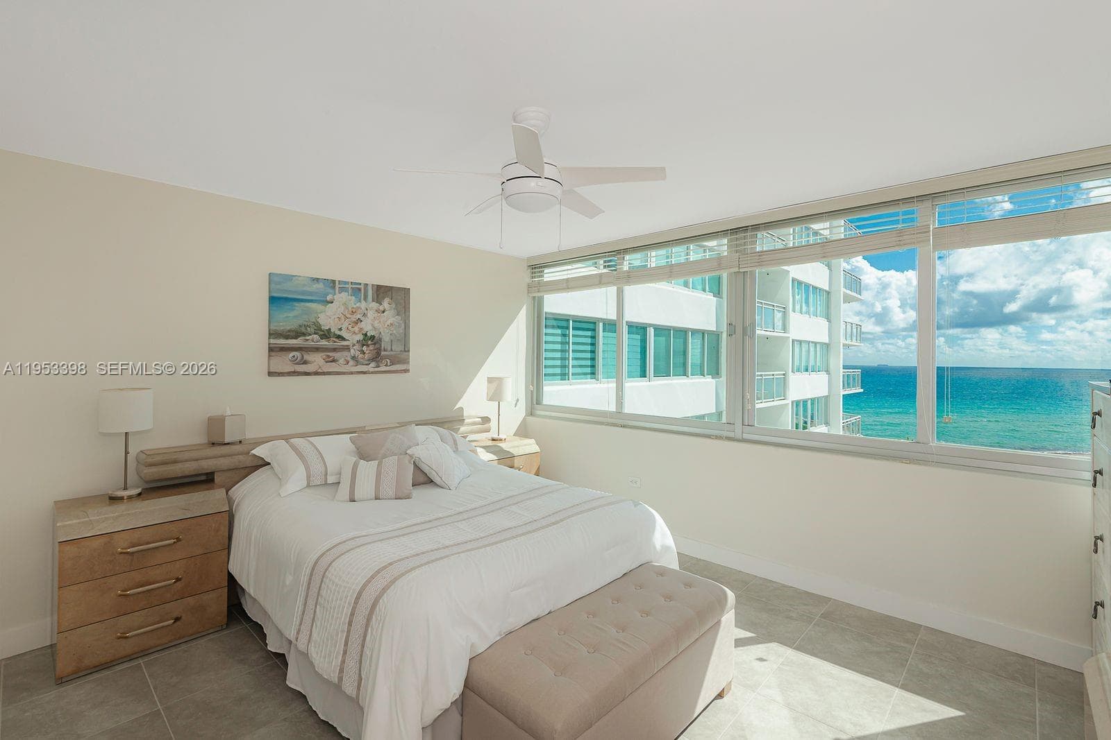 A11953398 — Miami Beach — 5