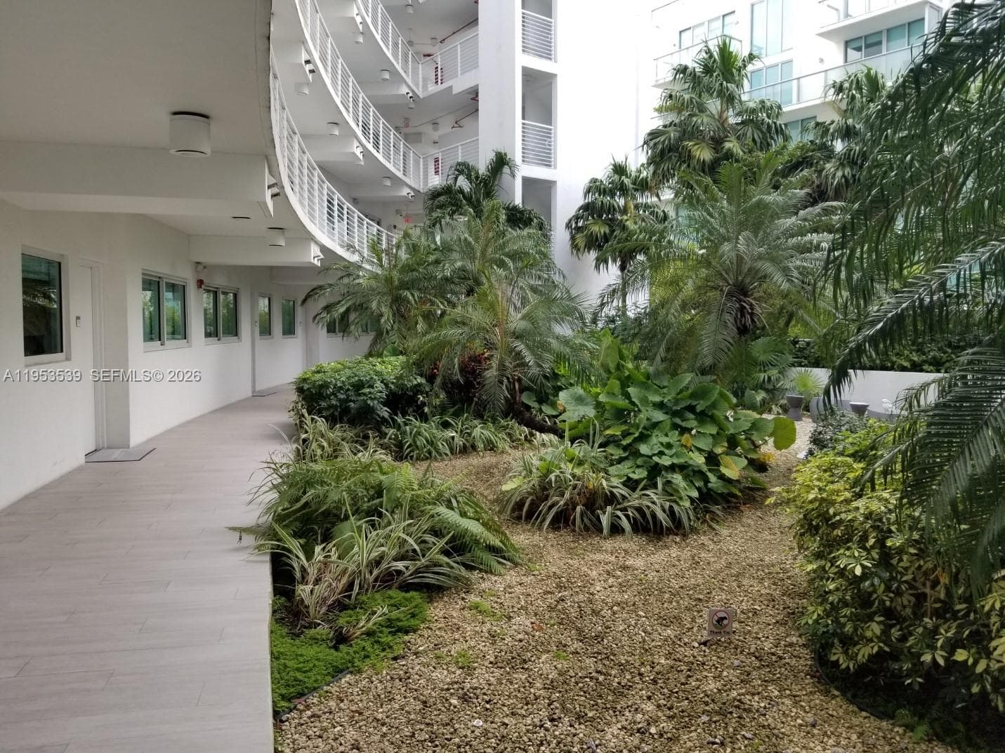 A11953539 — Miami Beach — 34