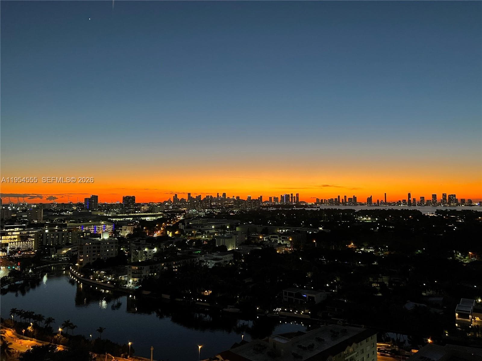 A11954555 — Miami Beach — 39