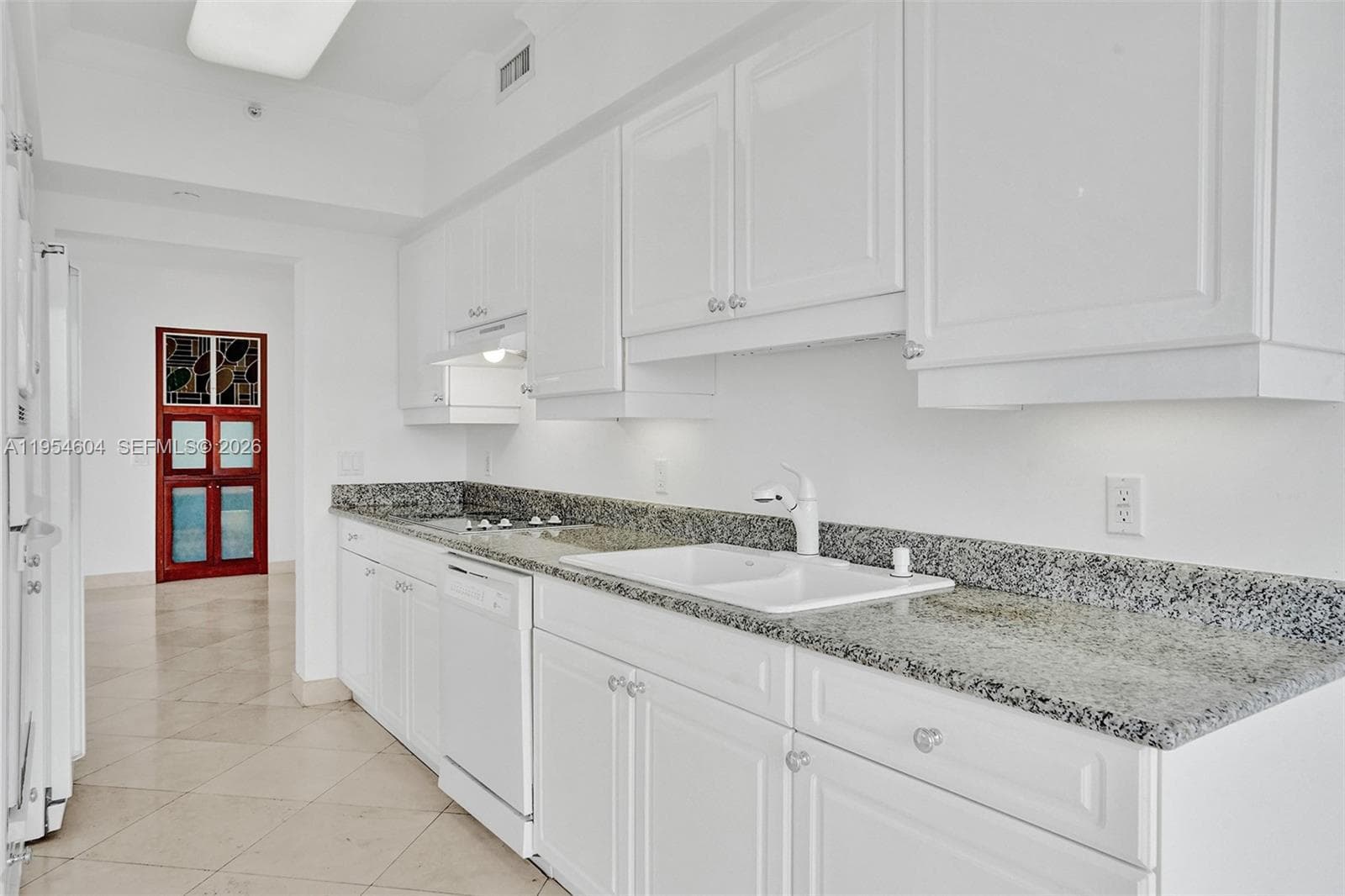 A11954604 — Miami Beach — 27