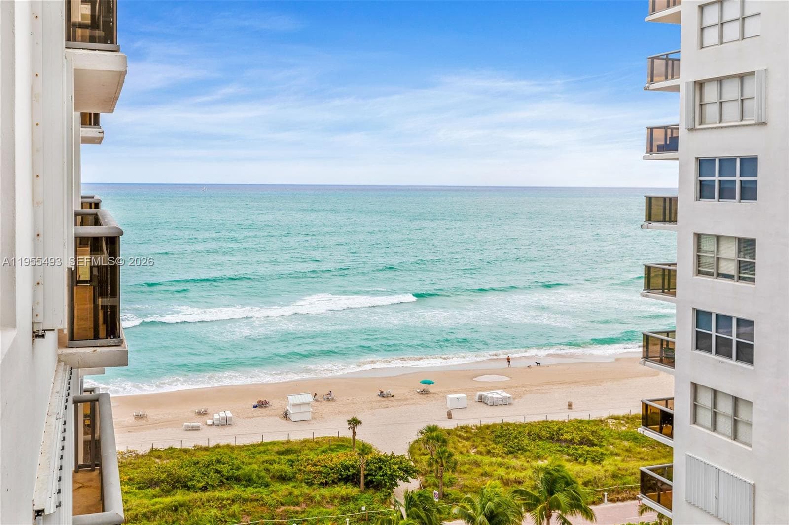A11955493 — Miami Beach — 2