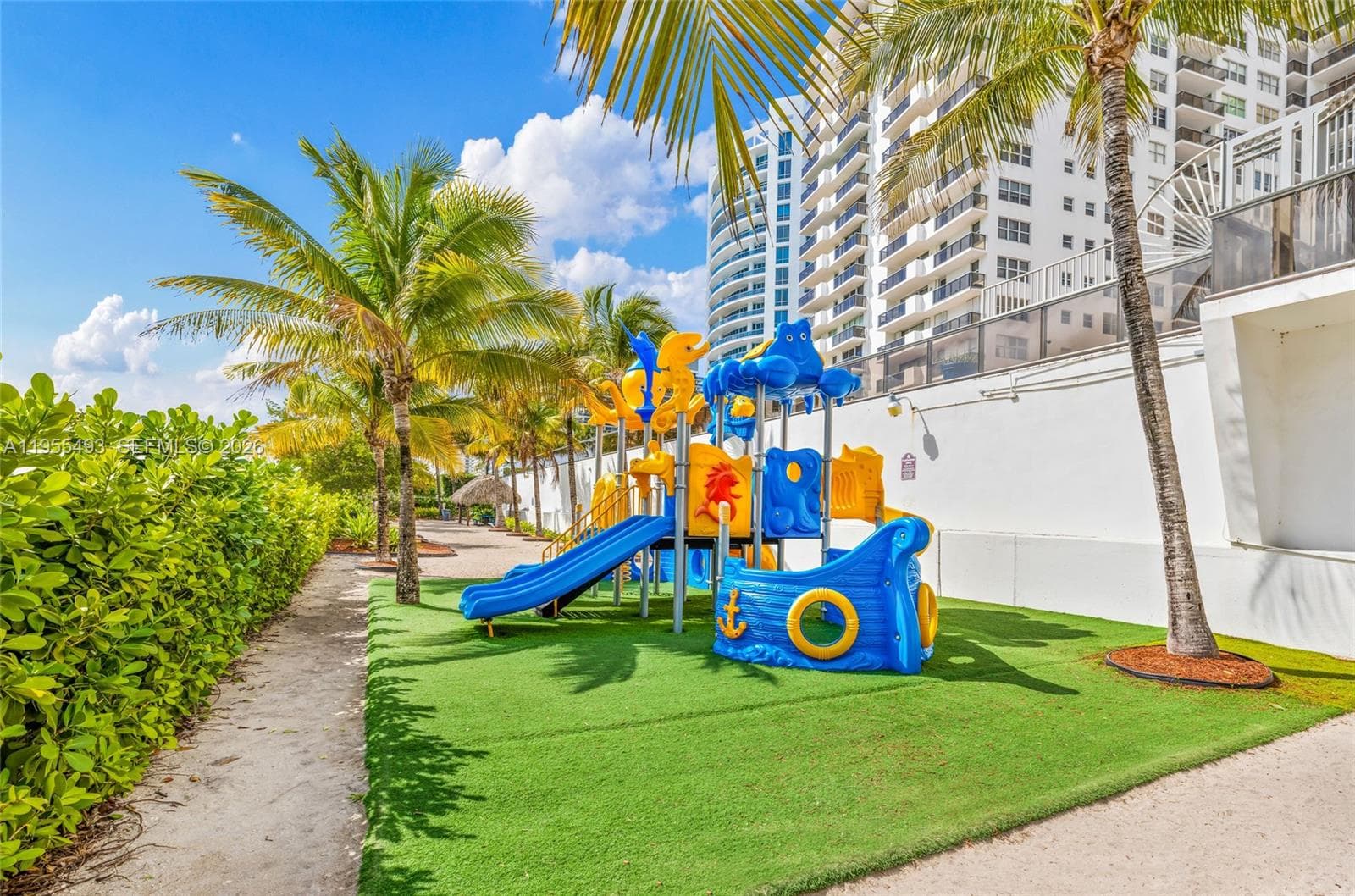 A11955493 — Miami Beach — 23