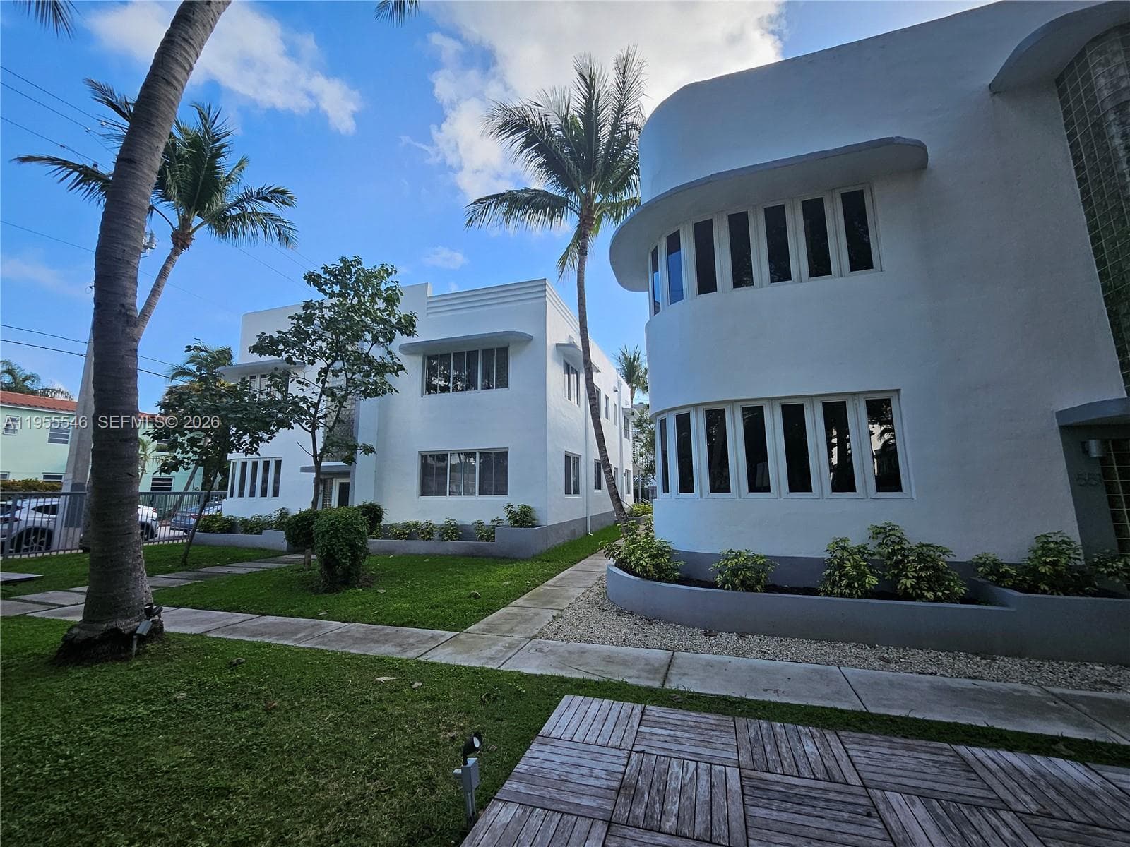 A11955546 — Miami Beach — 27
