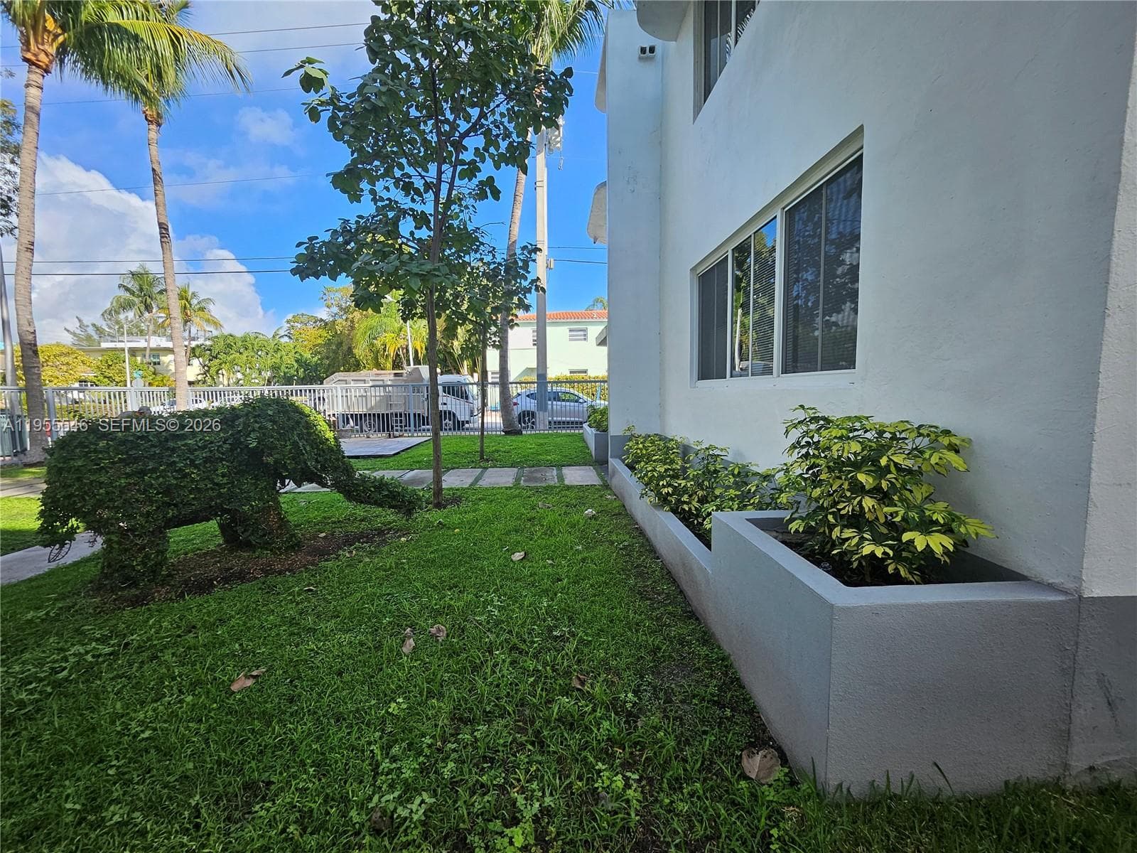 A11955546 — Miami Beach — 36