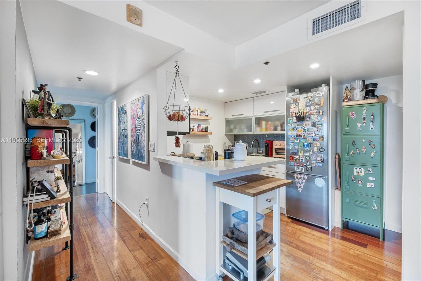 A11955595 — Miami Beach — 9