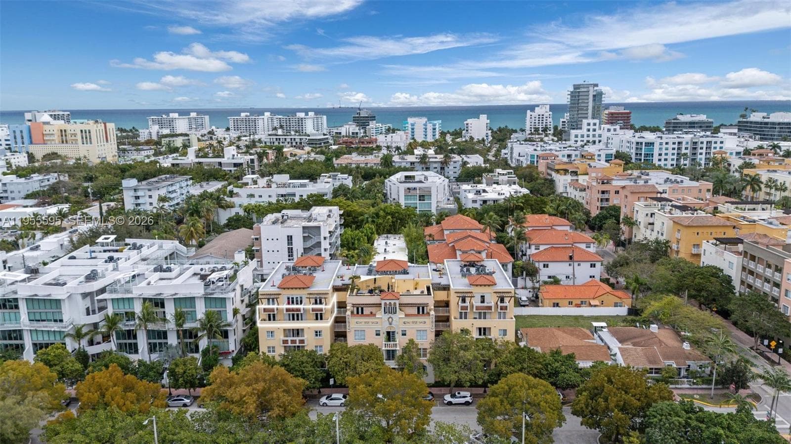 A11955595 — Miami Beach — 44