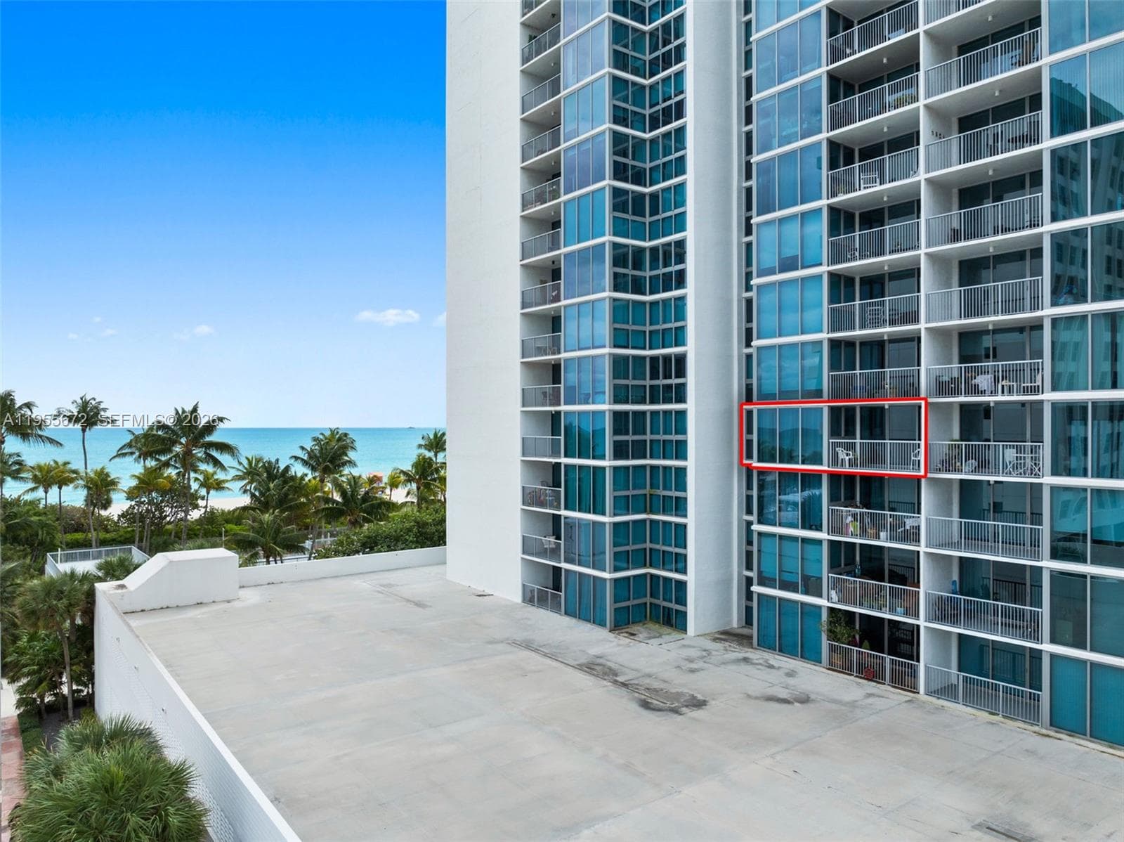 A11955672 — Miami Beach — 18