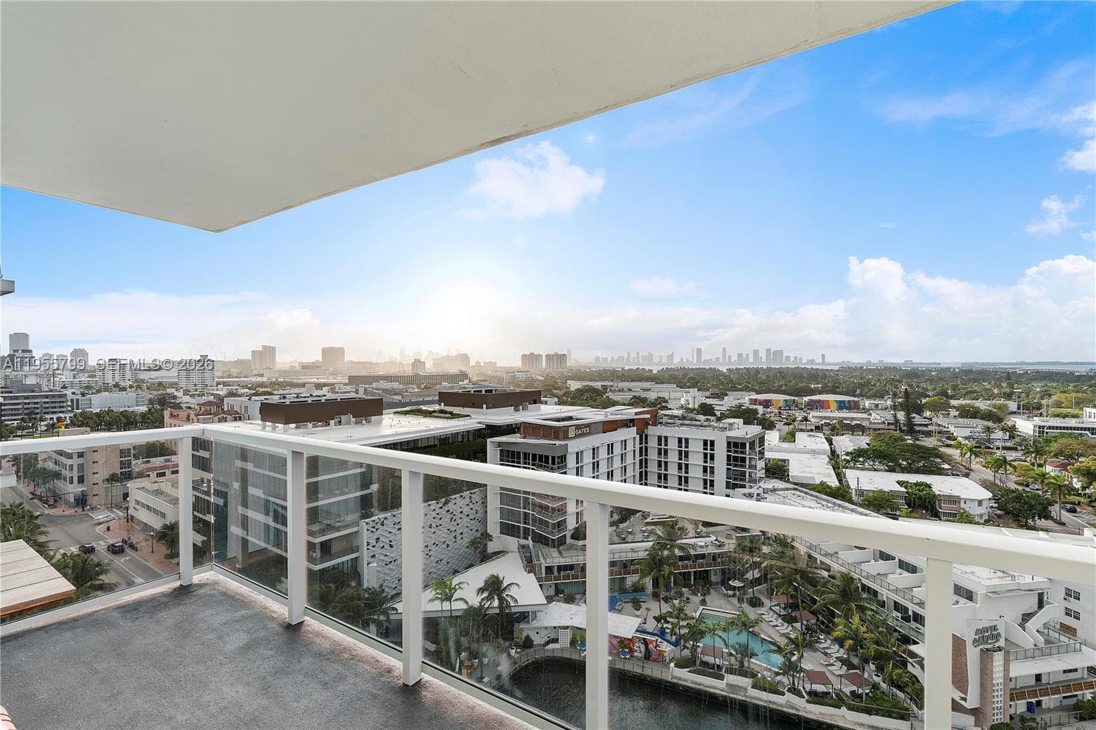 A11955799 — Miami Beach — 38