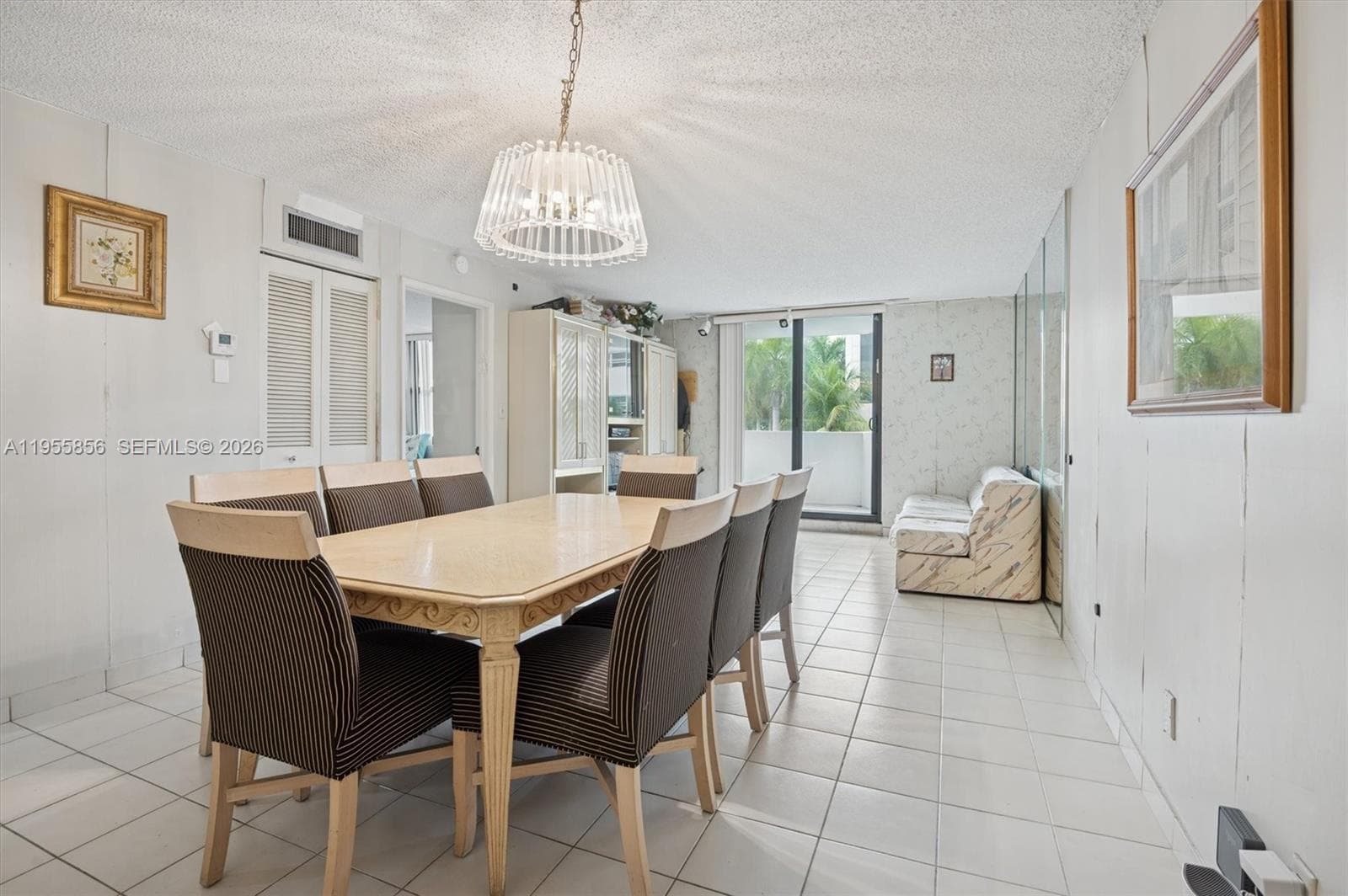 A11955856 — Miami Beach — 4