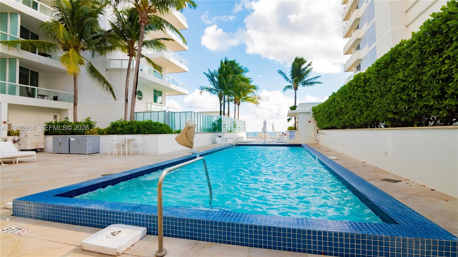 A11955904 — Miami Beach — 45