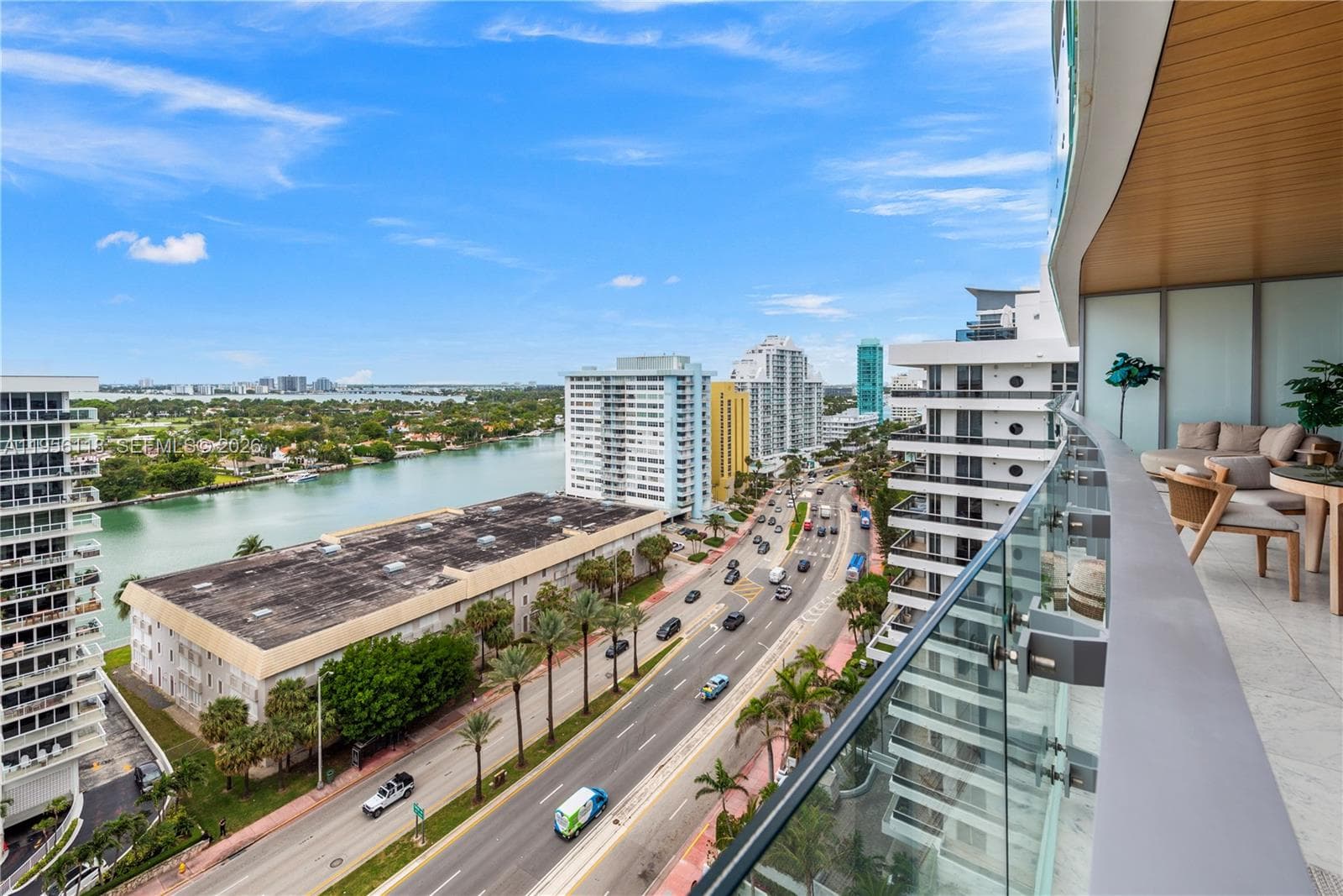 A11956118 — Miami Beach — 17