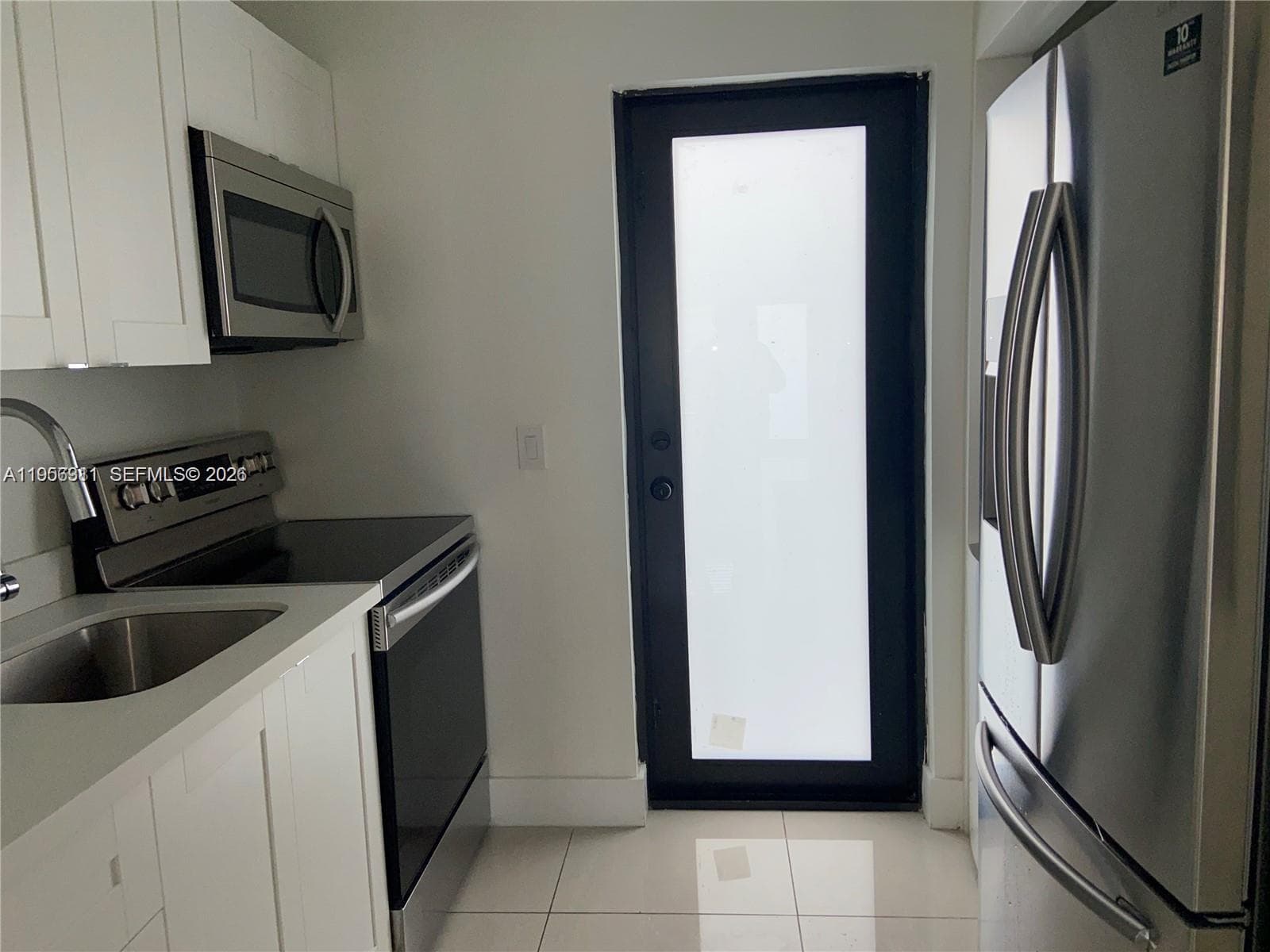 A11956311 — Miami Beach — 5