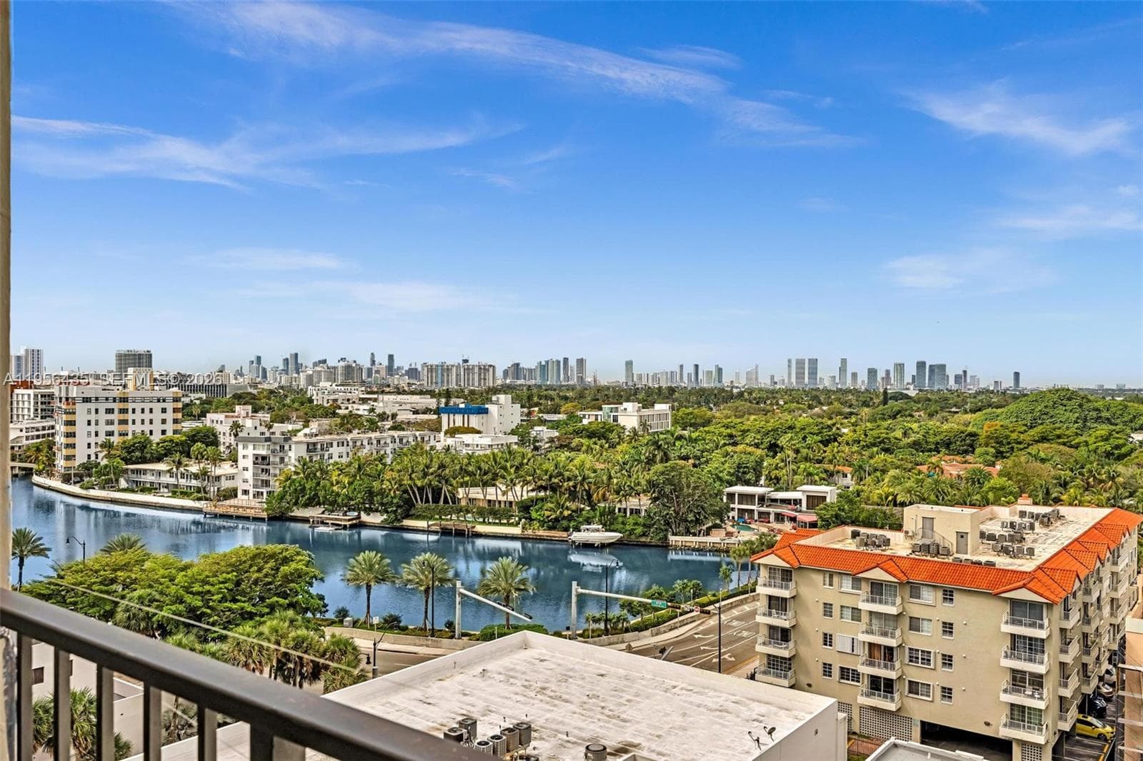 A11956435 — Miami Beach — 7
