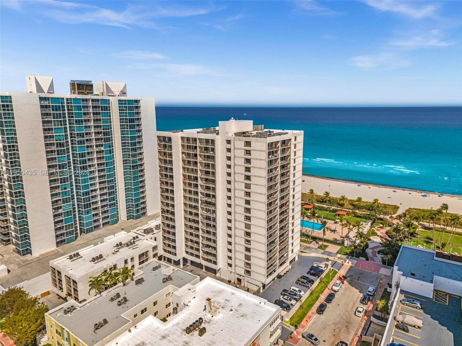 A11956435 — Miami Beach