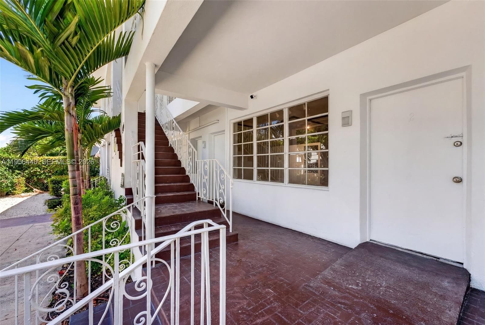 A11956440 — Miami Beach — 37