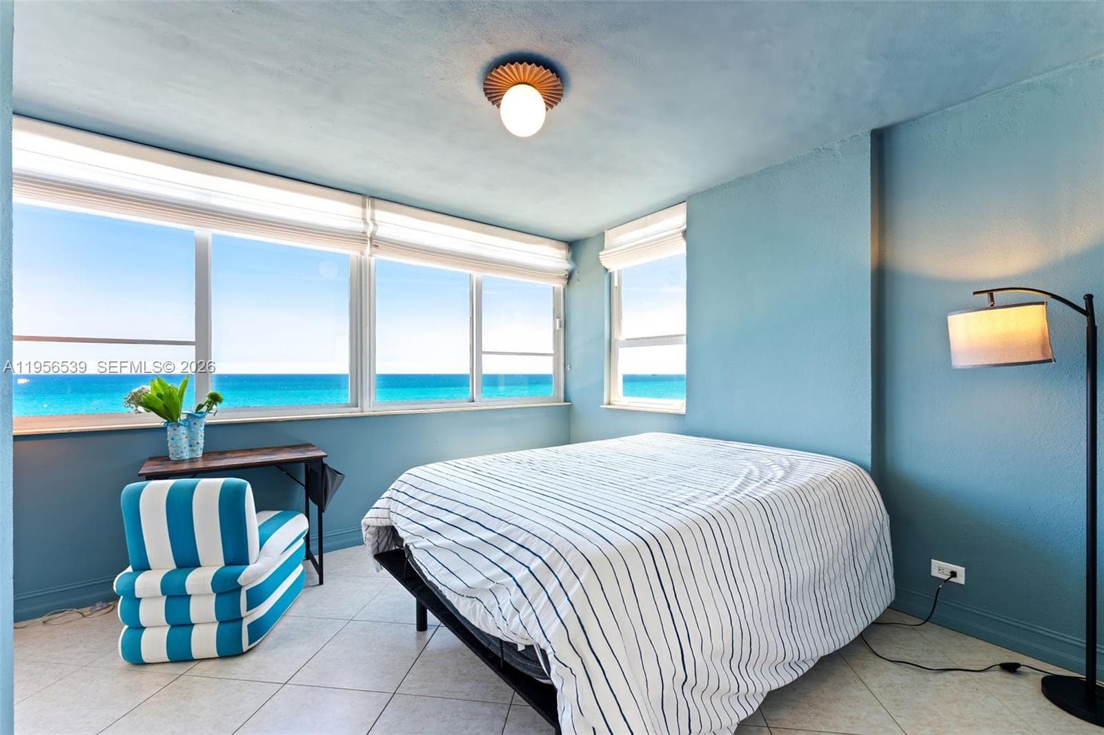 A11956539 — Miami Beach — 10