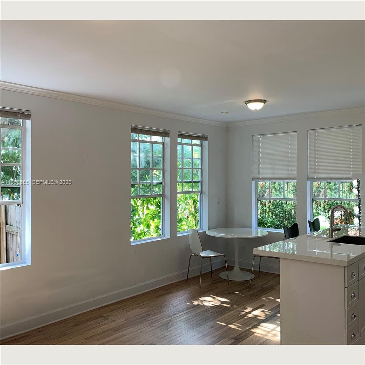 A11956586 — Miami Beach — 10