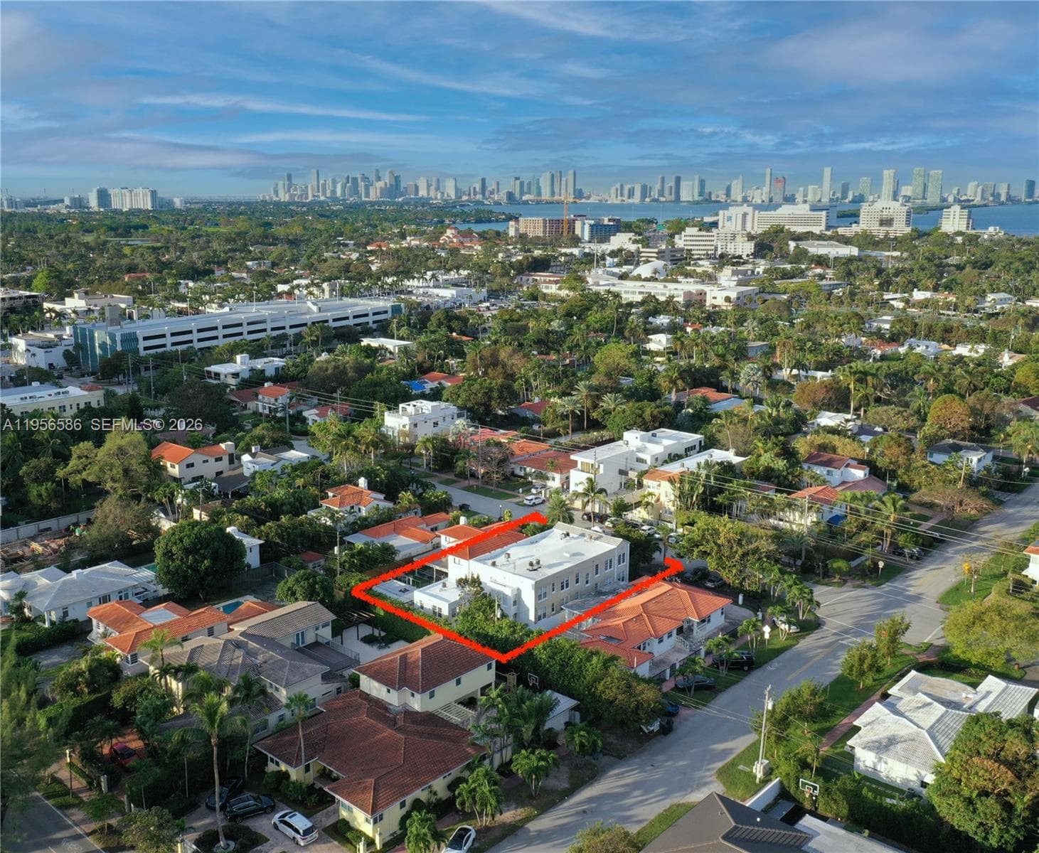 A11956586 — Miami Beach — 8