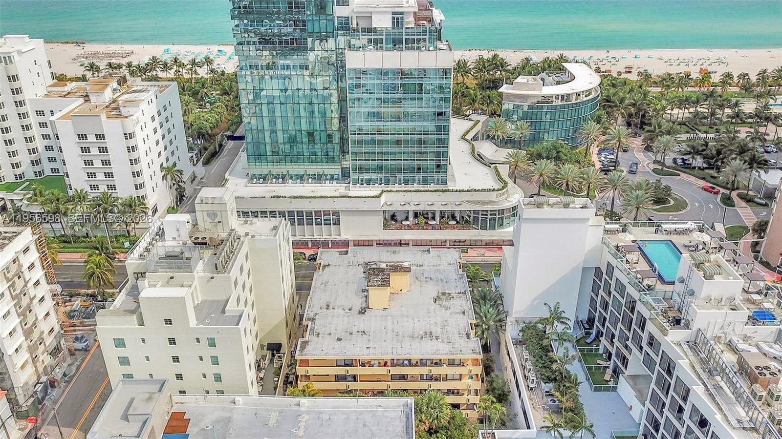 A11956598 — Miami Beach — 47