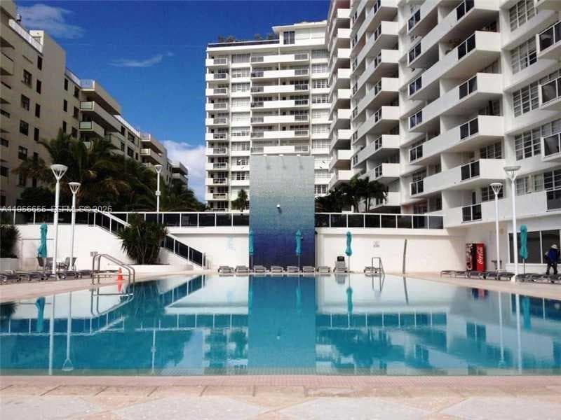 A11956655 — Miami Beach — 23