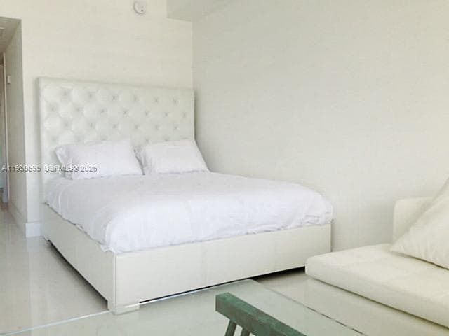 A11956655 — Miami Beach — 9
