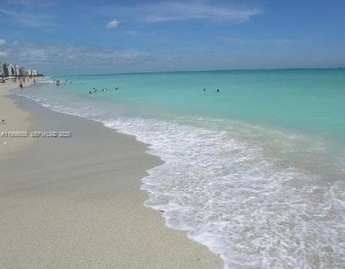A11956655 — Miami Beach — 45