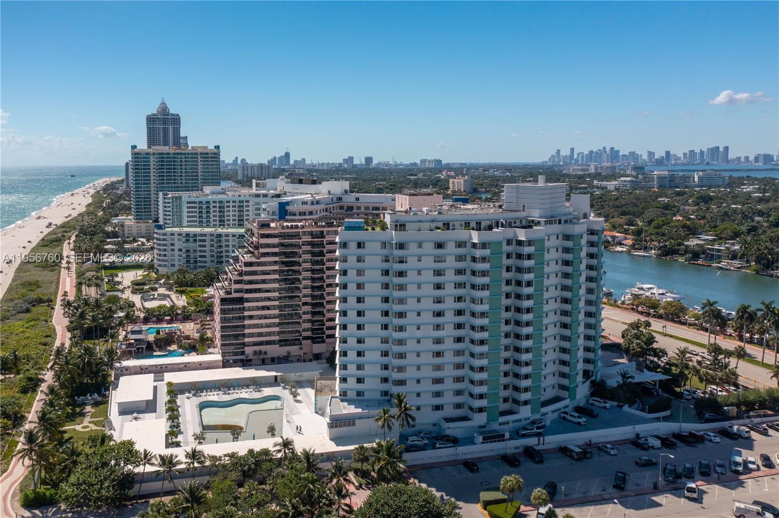A11956760 — Miami Beach
