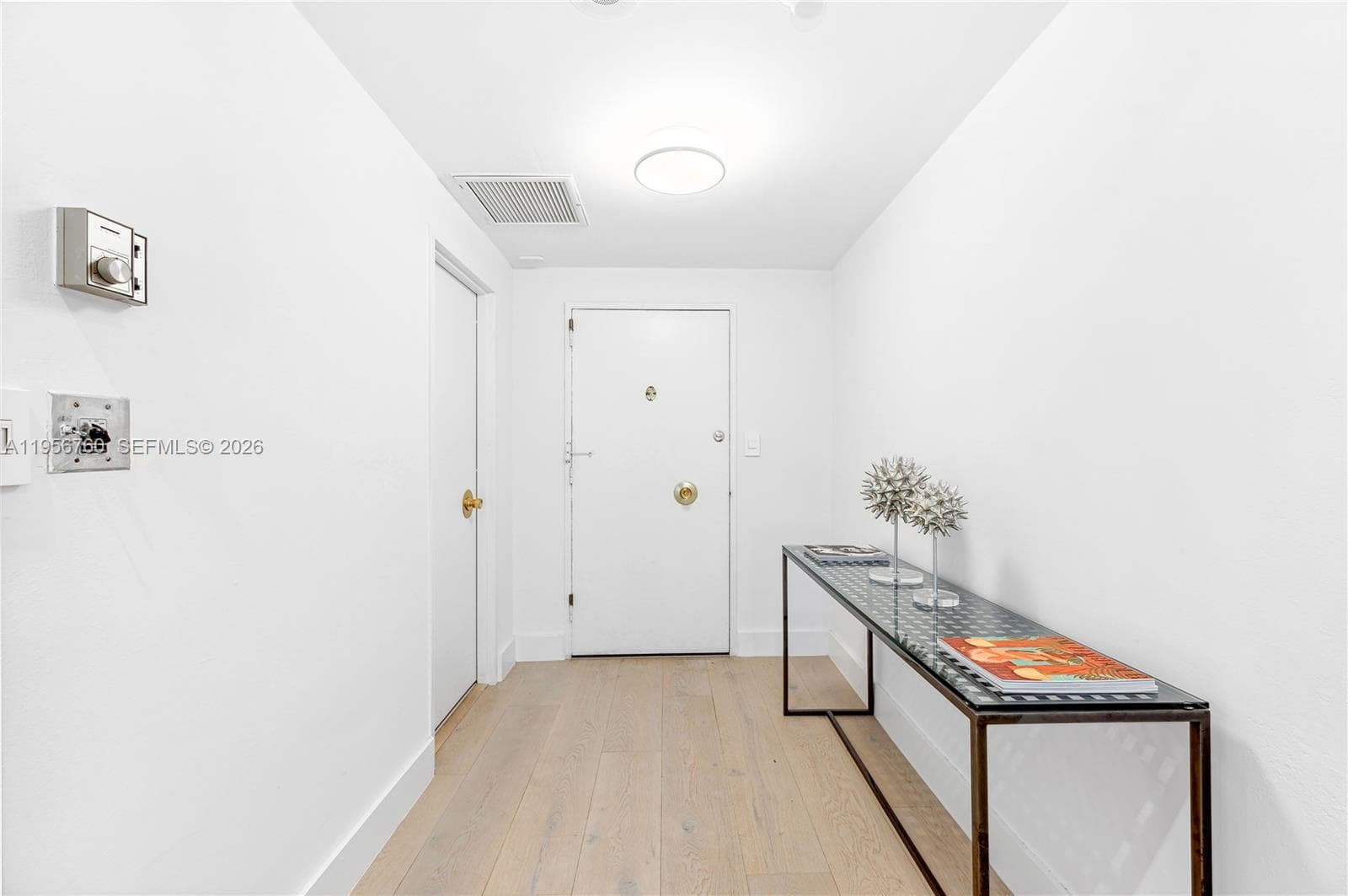 A11956760 — Miami Beach — 8