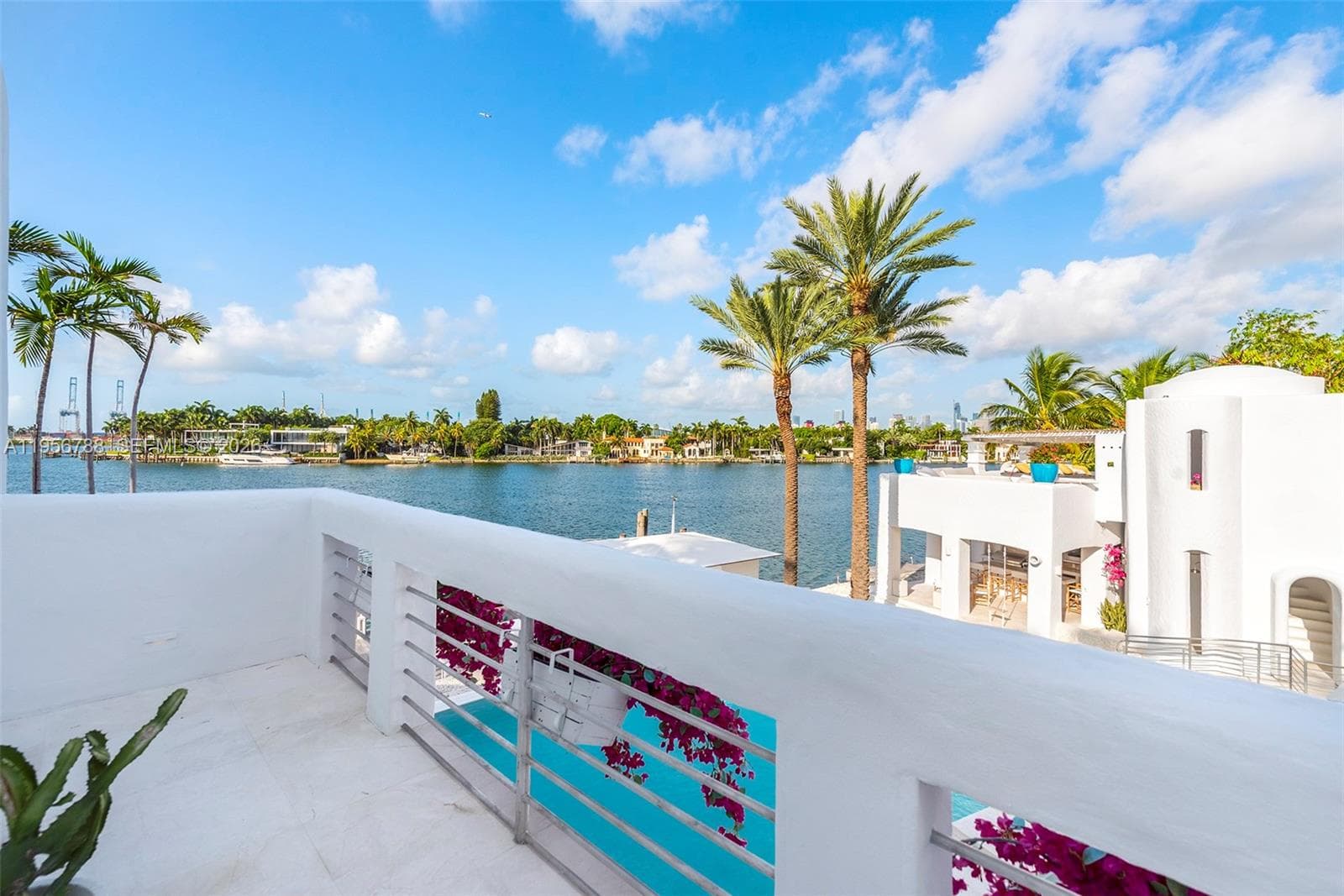 A11956788 — Miami Beach — 14