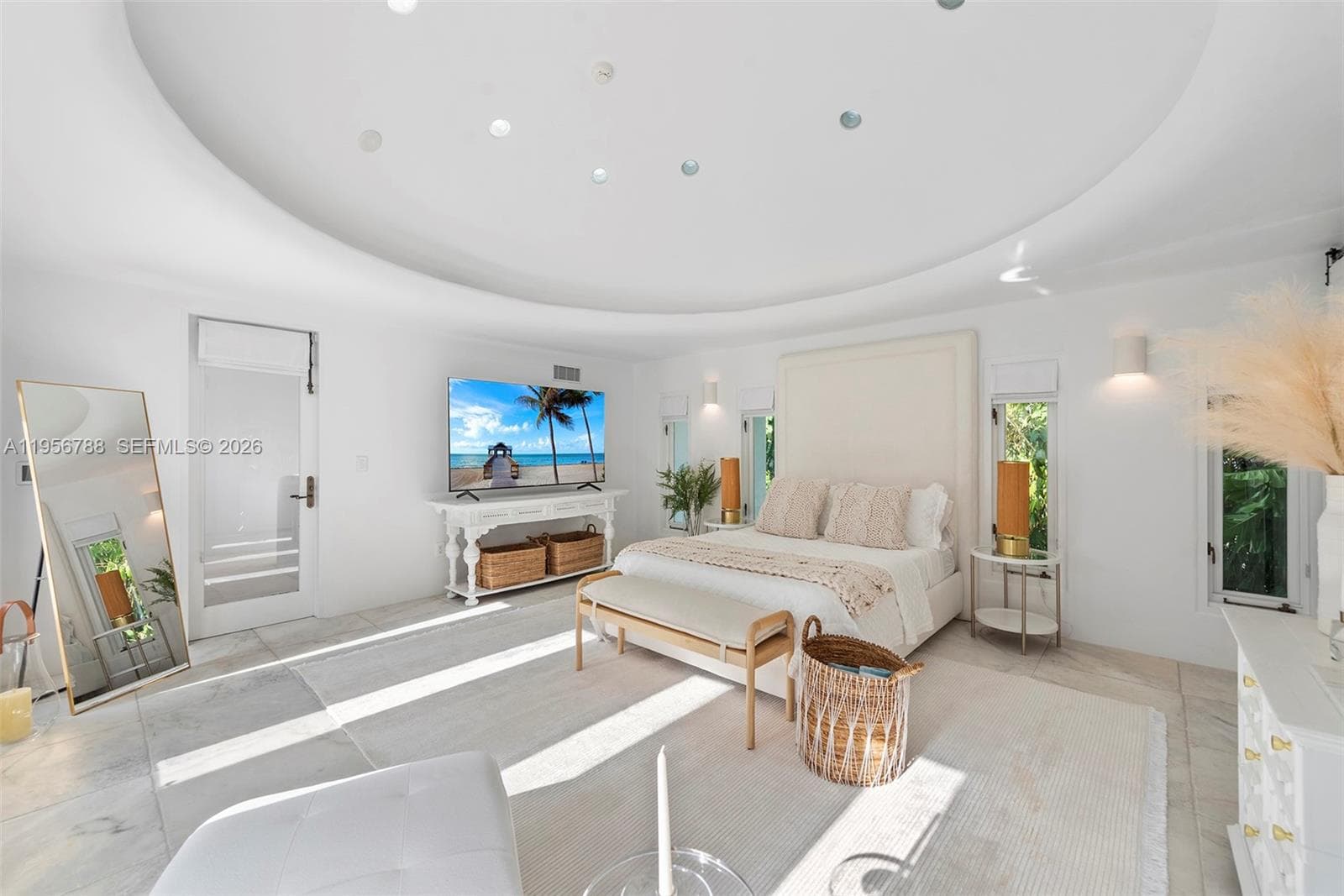 A11956788 — Miami Beach — 11