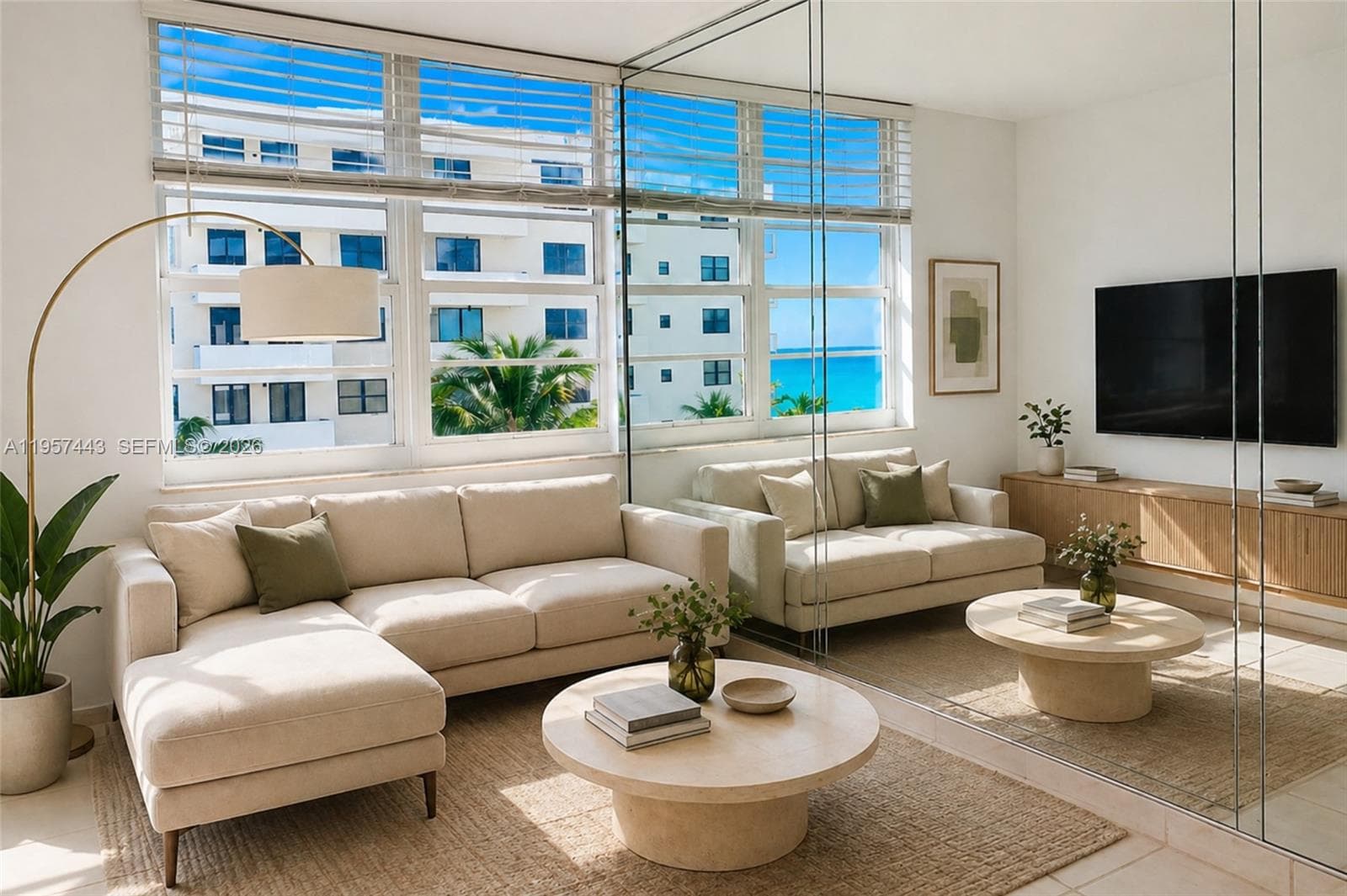 A11957443 — Miami Beach