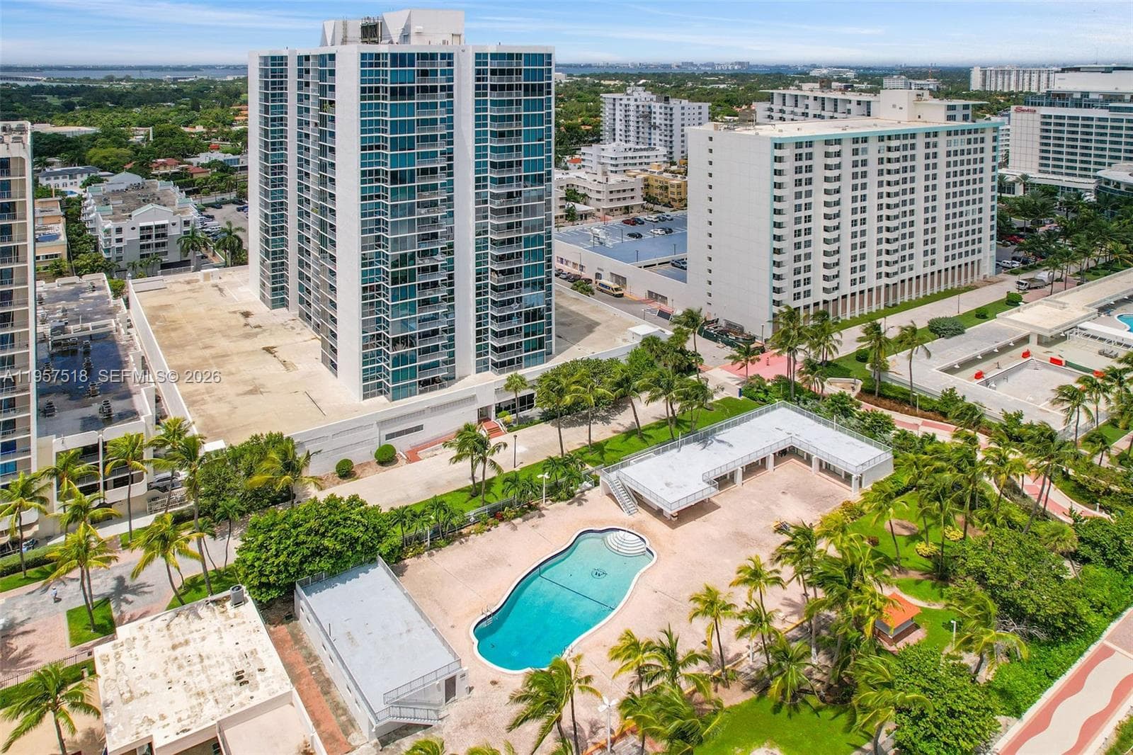 A11957518 — Miami Beach — 46