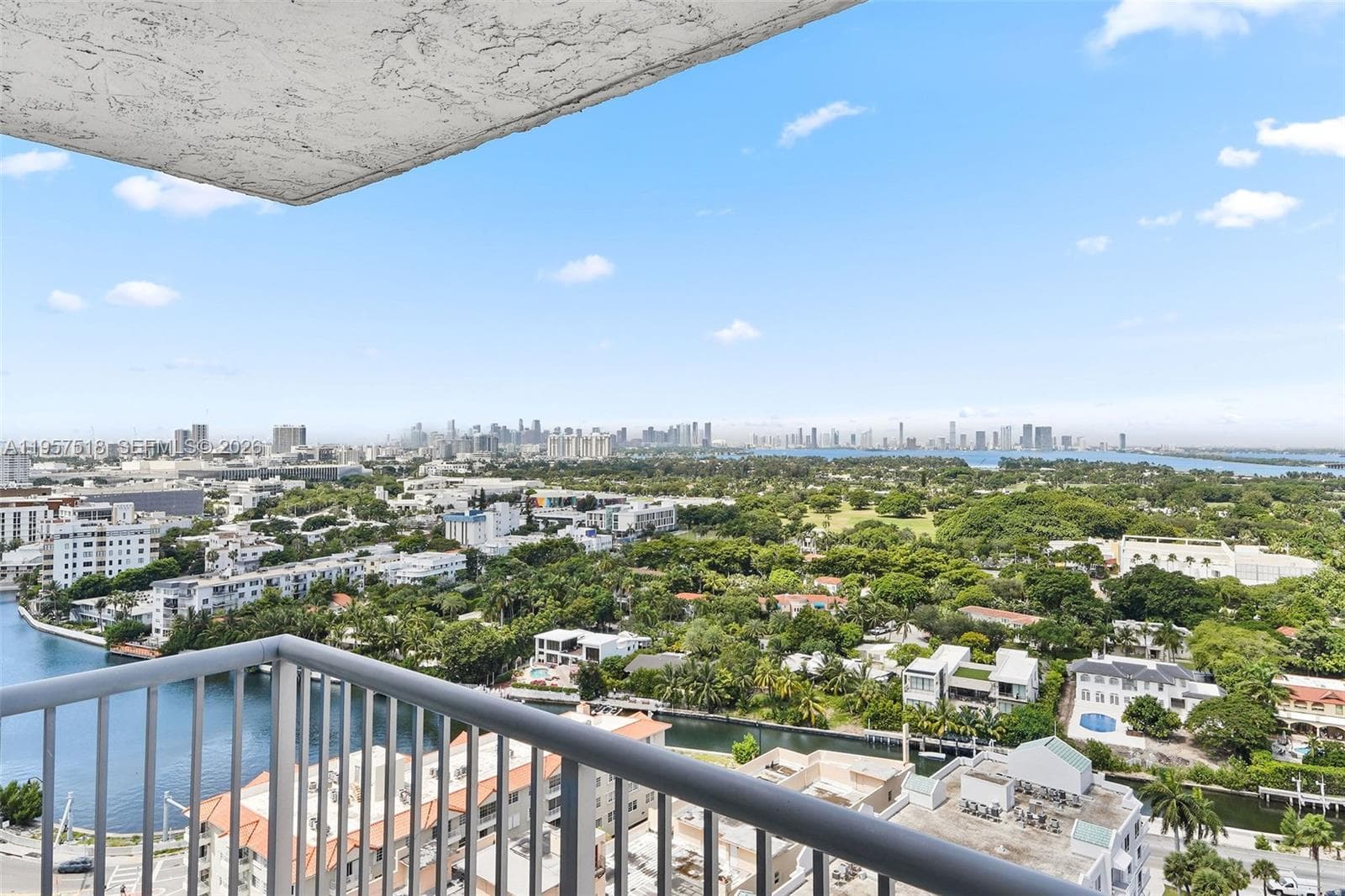 A11957518 — Miami Beach — 37