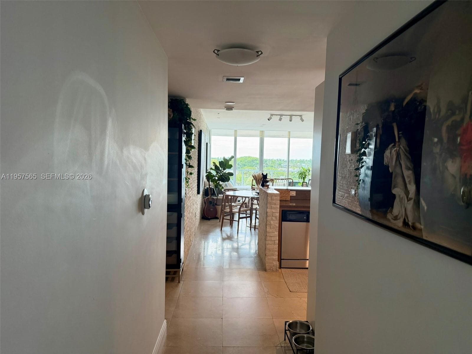 A11957565 — Miami Beach — 13