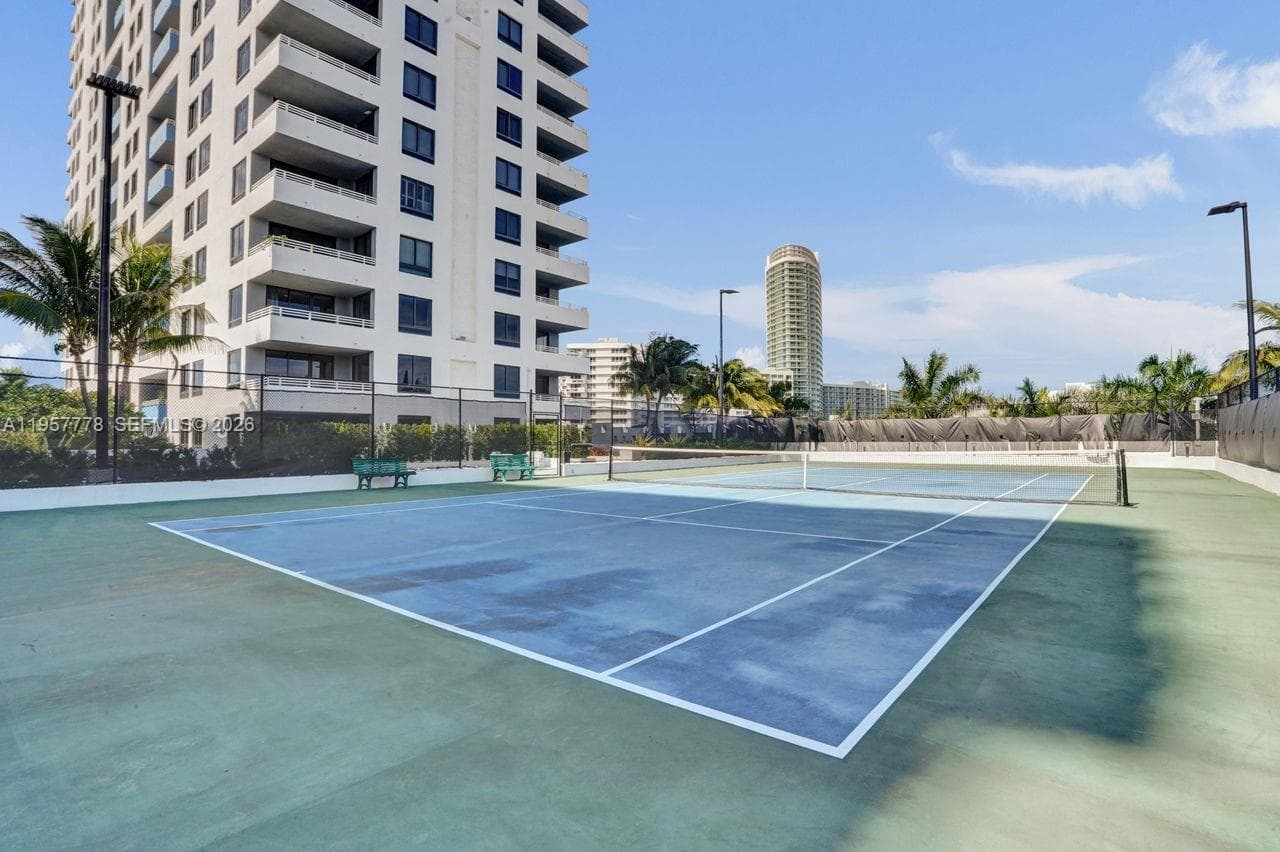 A11957778 — Miami Beach — 65