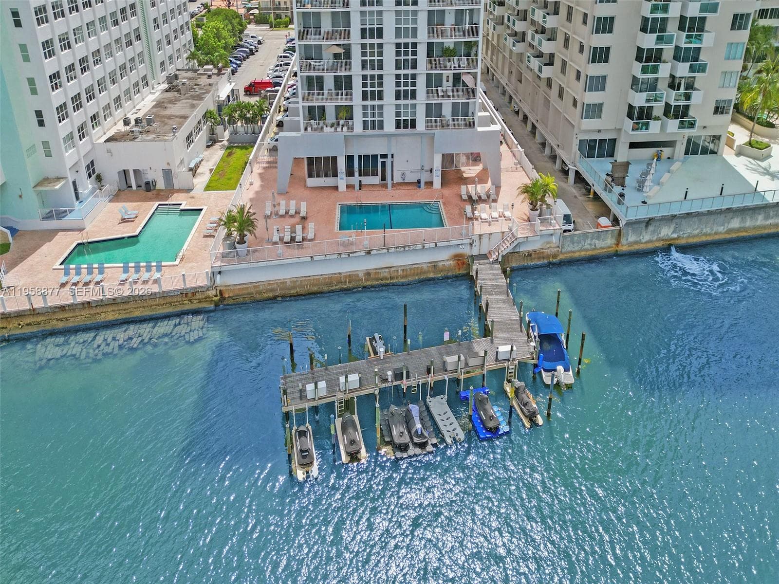 A11958877 — Miami Beach — 31