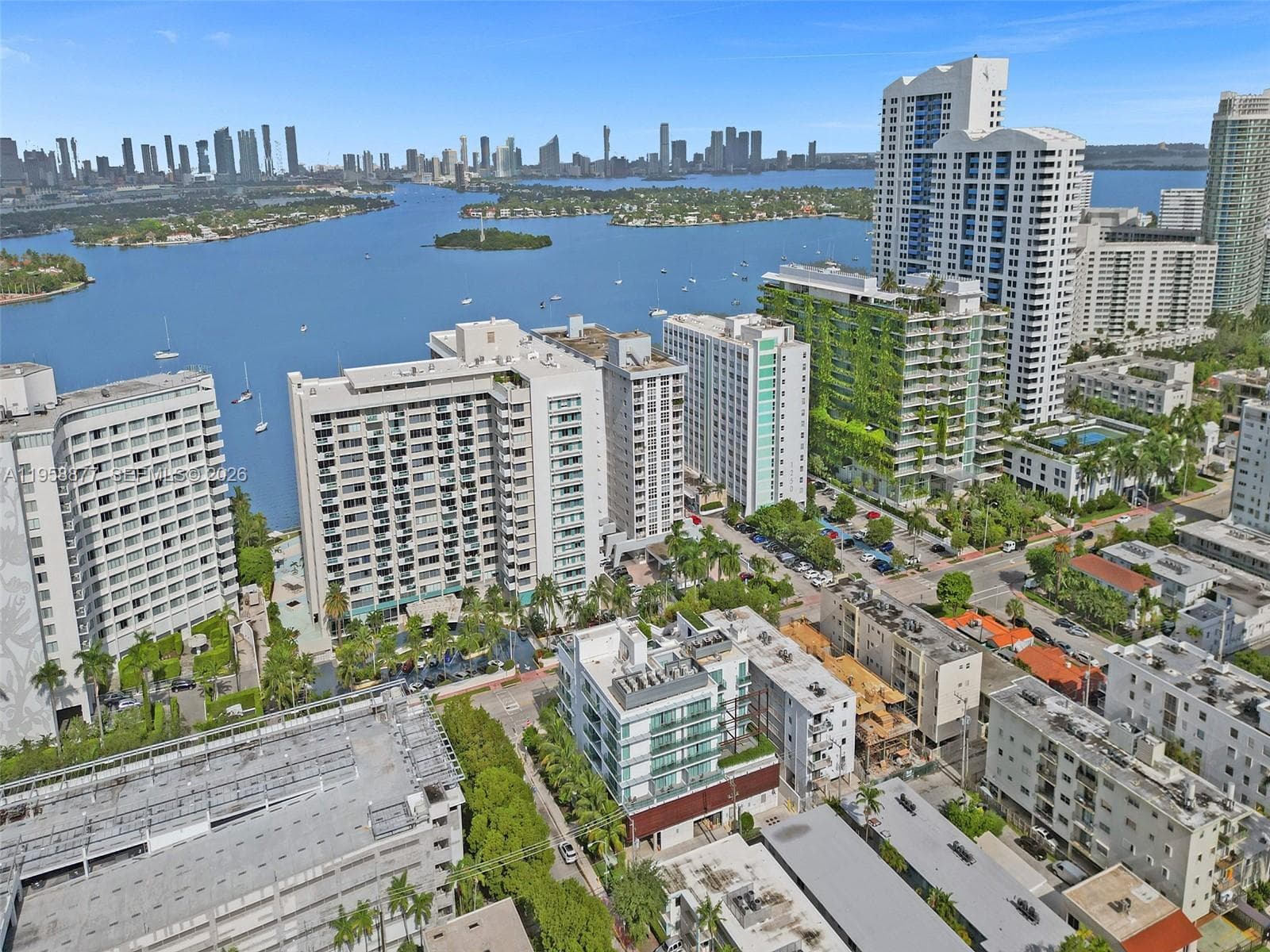A11958877 — Miami Beach — 25