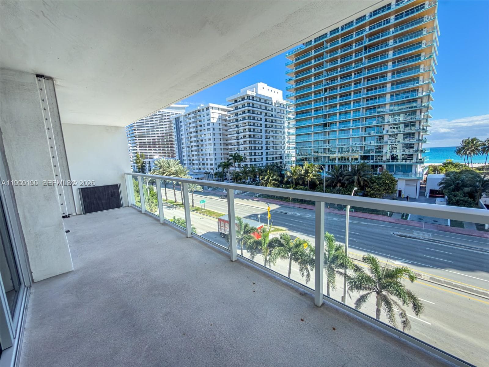 A11959190 — Miami Beach — 7
