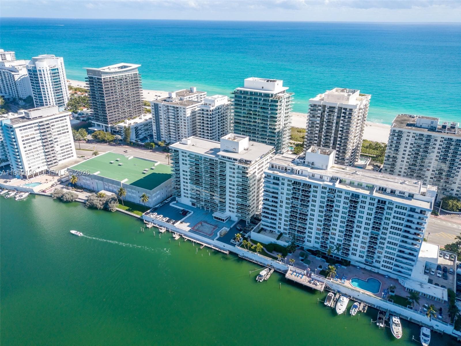 A11959190 — Miami Beach — 36