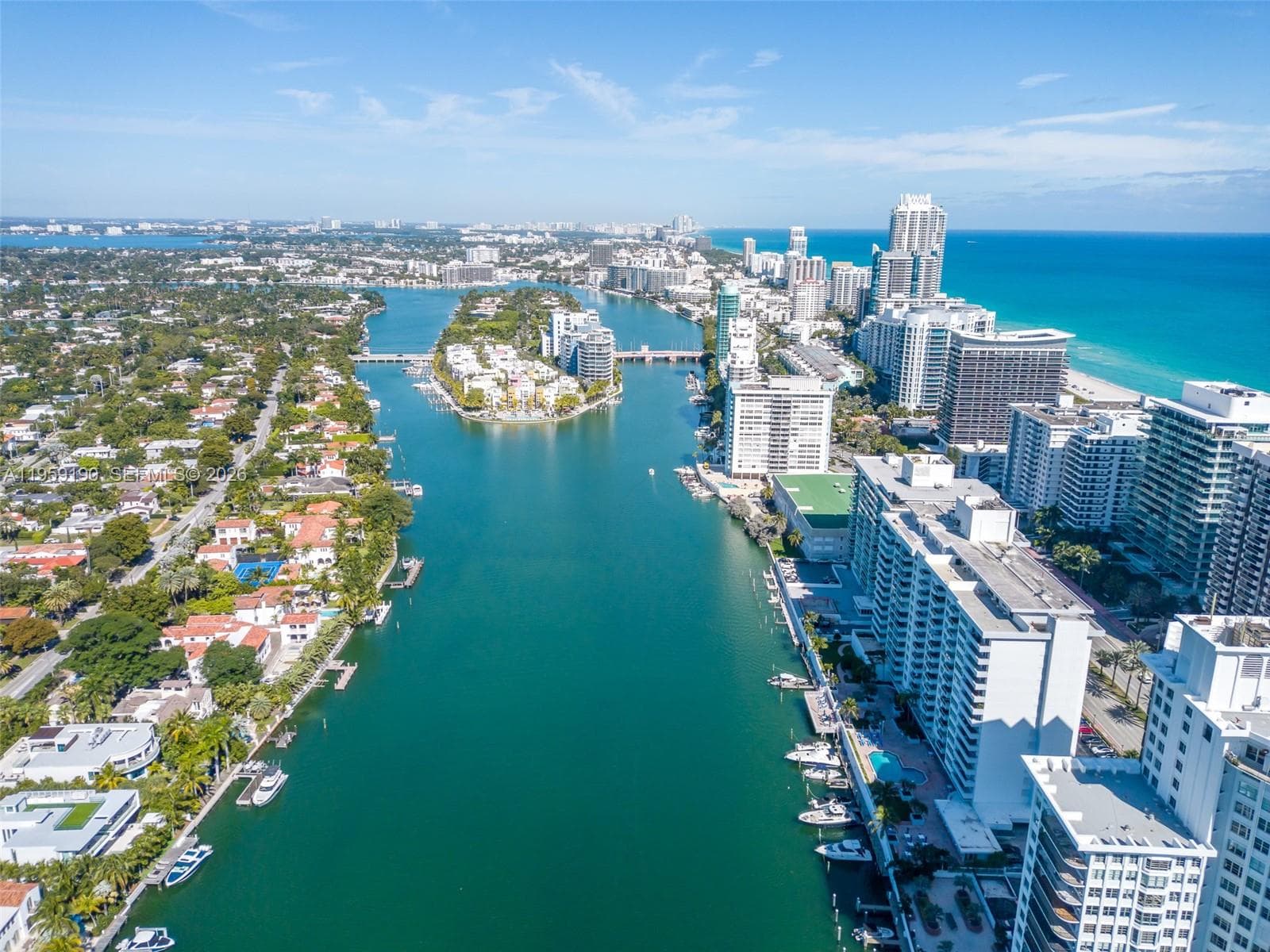 A11959190 — Miami Beach — 35