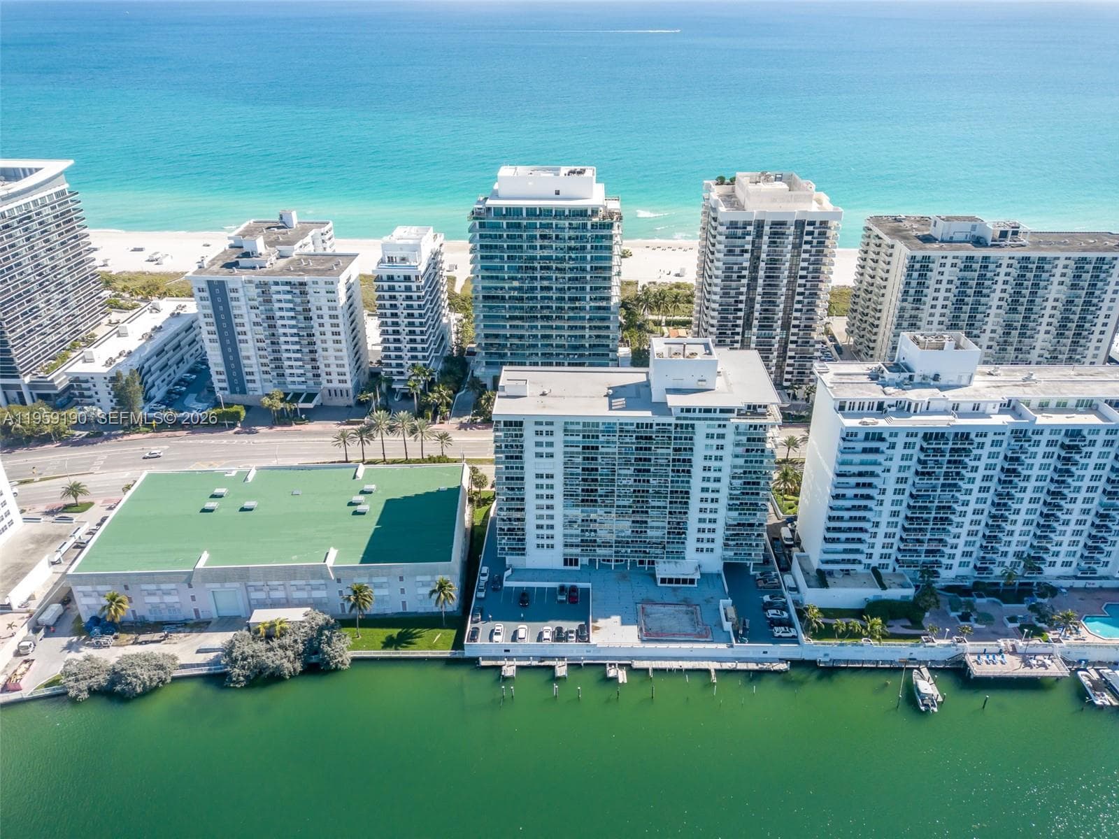 A11959190 — Miami Beach — 31