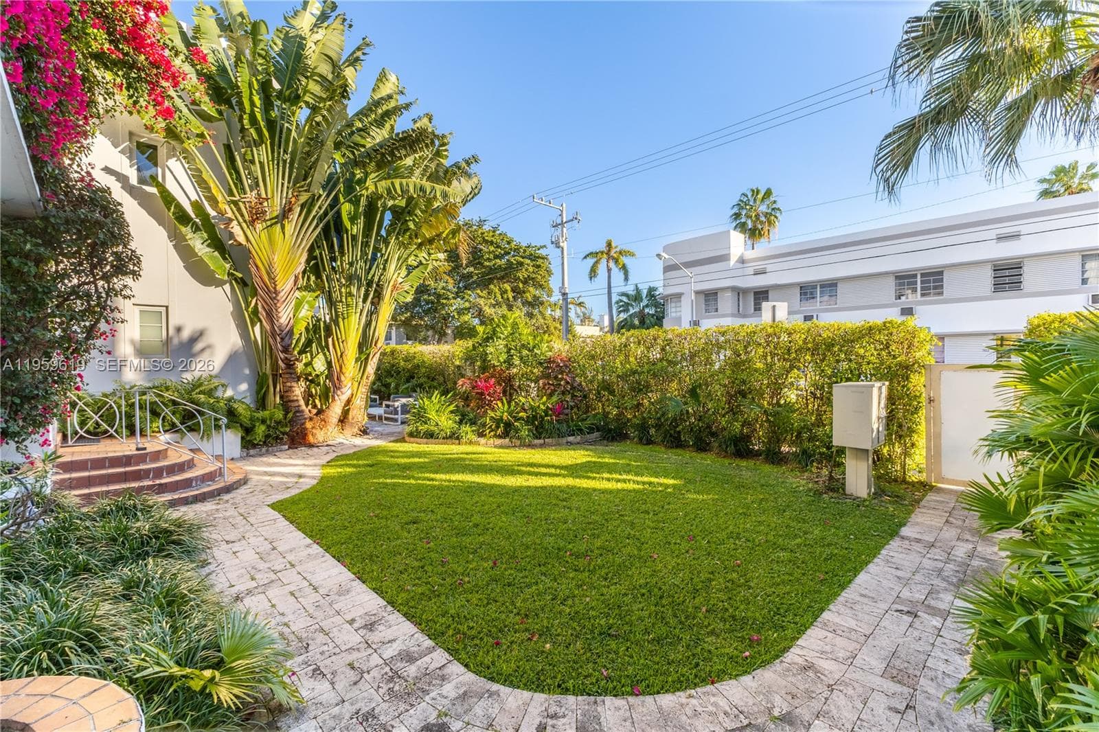 A11959619 — Miami Beach — 17