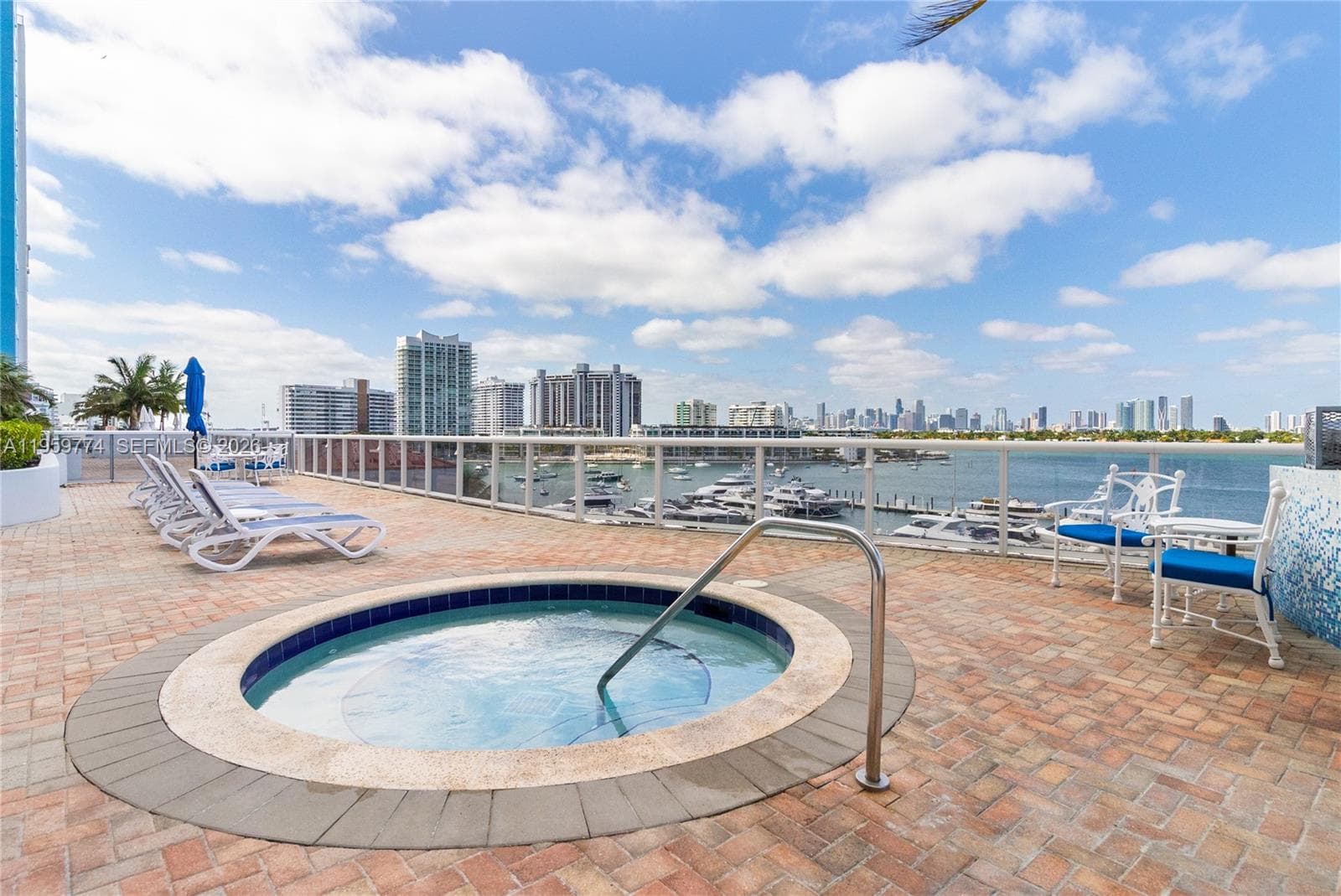 A11959774 — Miami Beach — 18