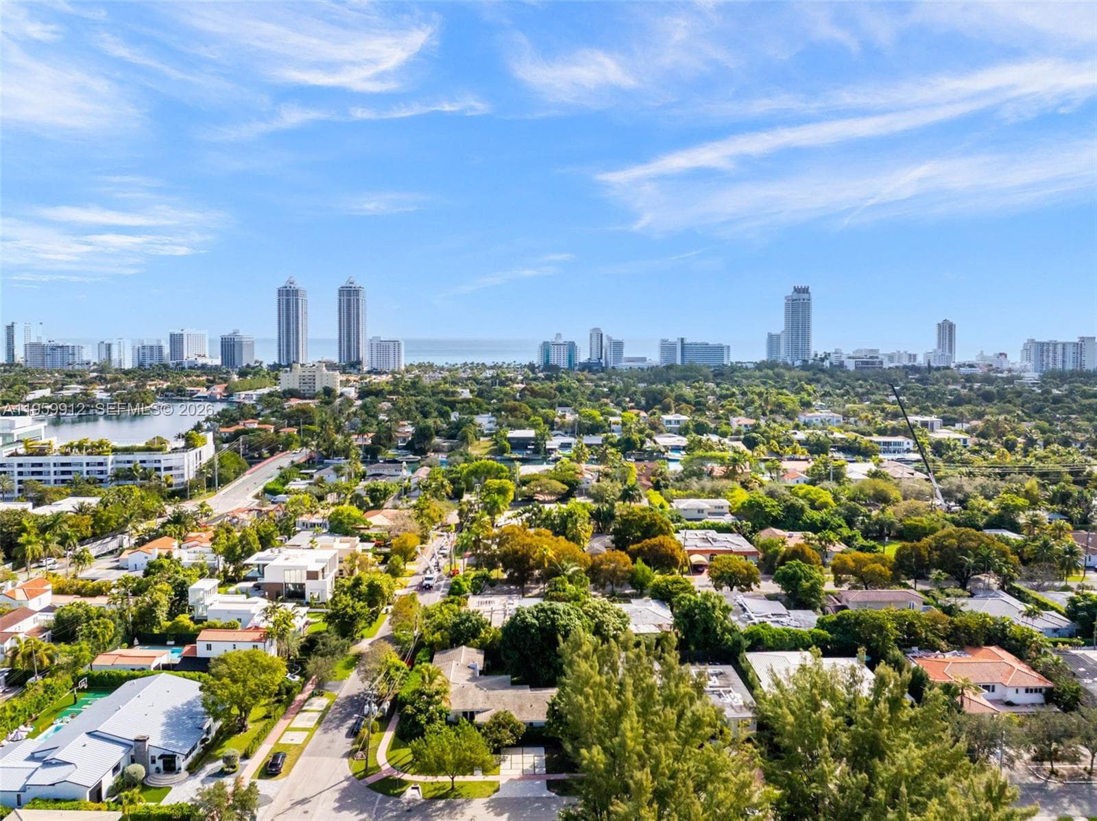 A11959912 — Miami Beach — 28