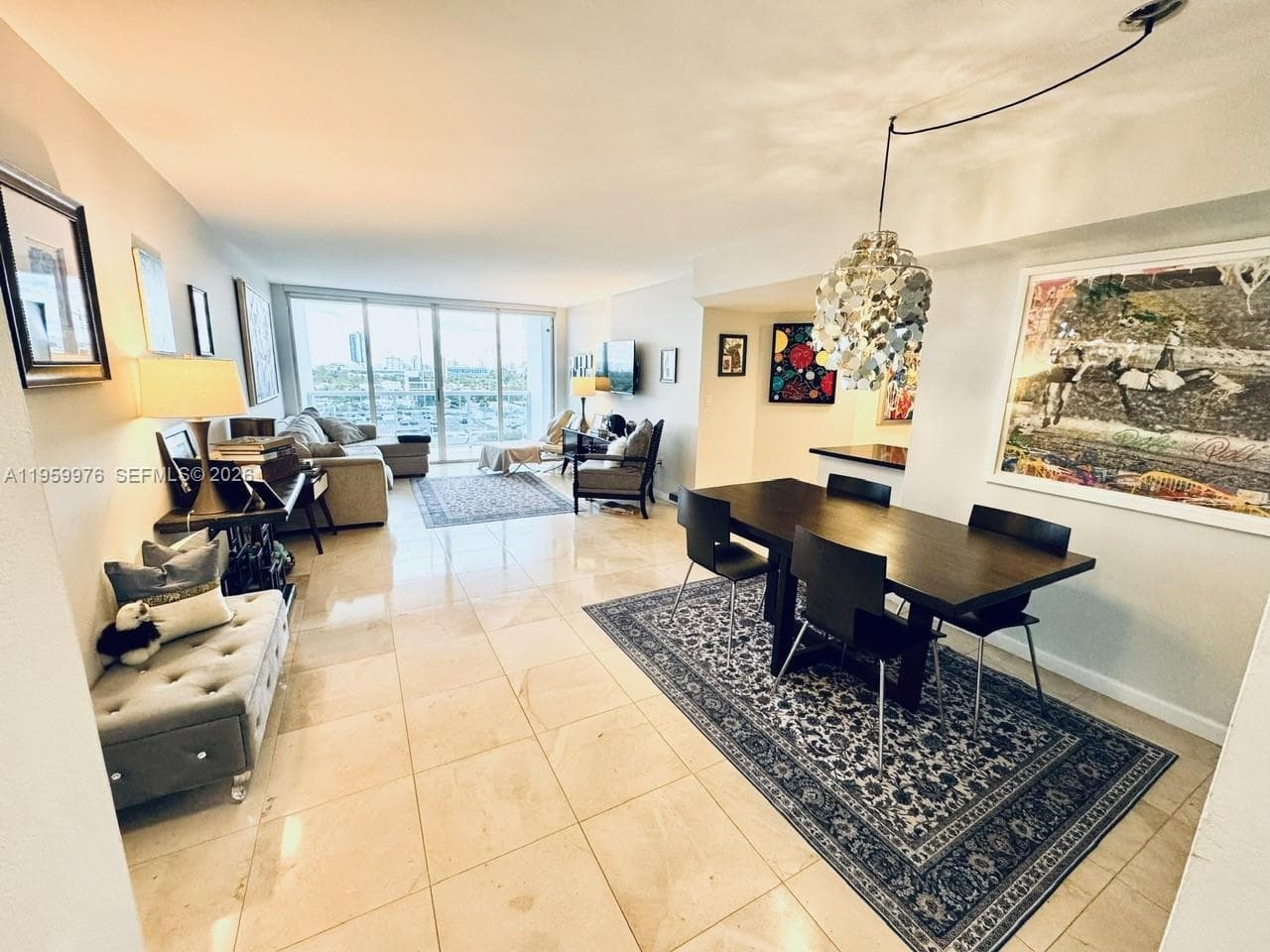 A11959976 — Miami Beach — 2