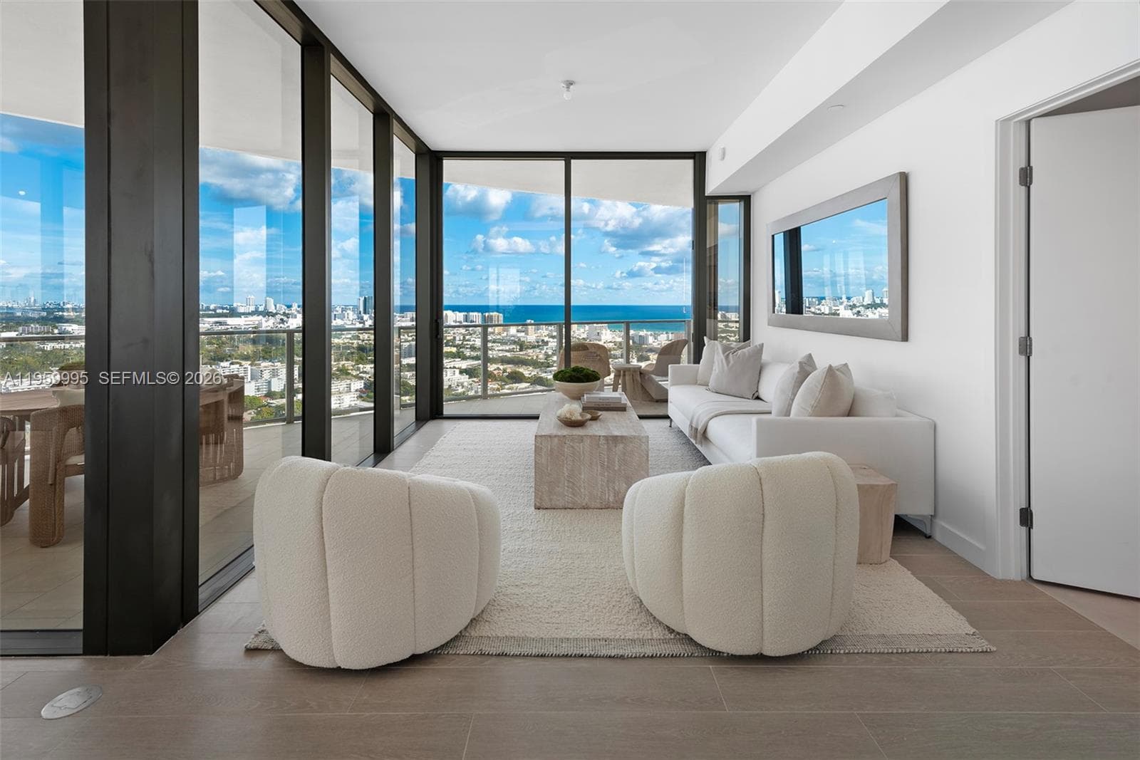 A11959995 — Miami Beach — 6