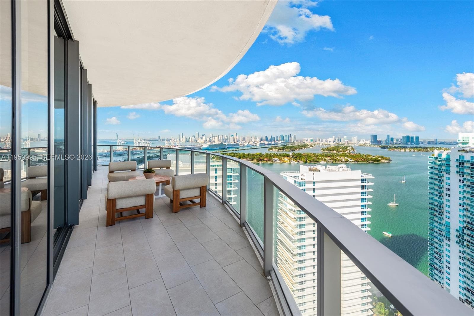 A11959995 — Miami Beach — 7