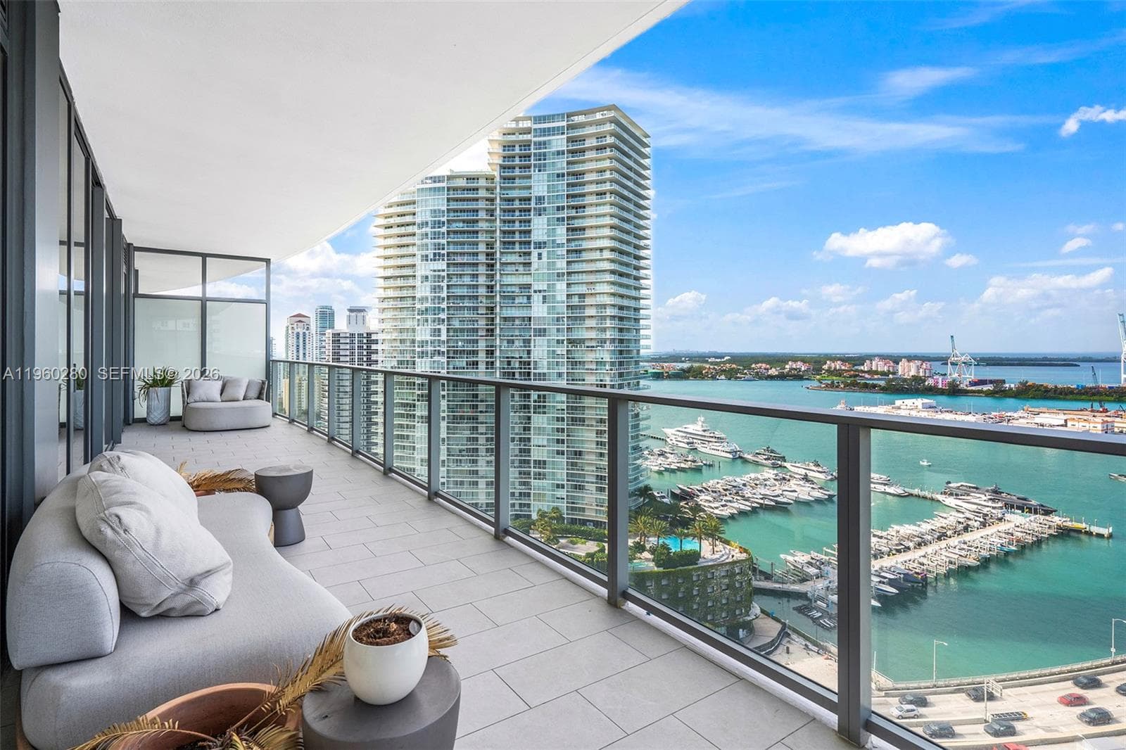 A11960280 — Miami Beach — 10